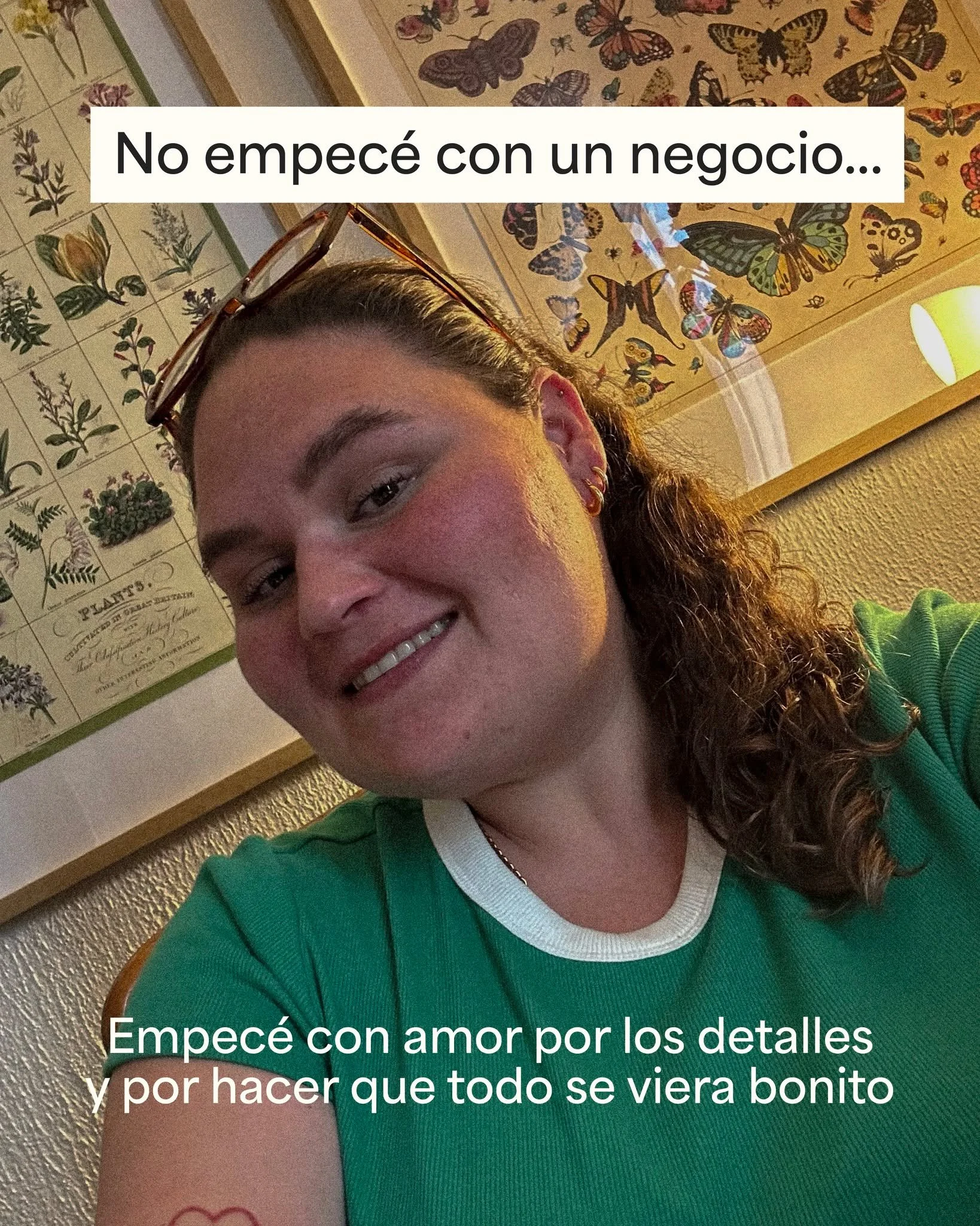 No empec&eacute; esto por negocio o moda.
Empec&eacute; porque desde siempre tuve una necesidad: que las ideas y los detalles se vieran y sintieran bonitos ✨

Hoy cada proyecto que dise&ntilde;o nace con la misma intenci&oacute;n:
🎨 Que tu marca con