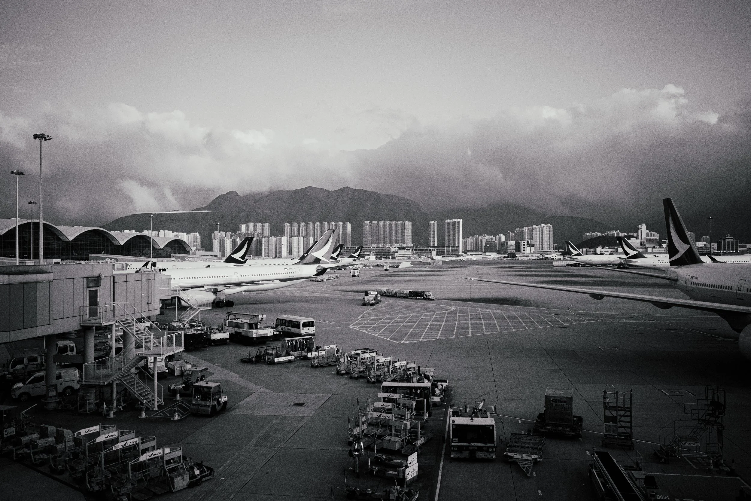 HKG_L.jpg