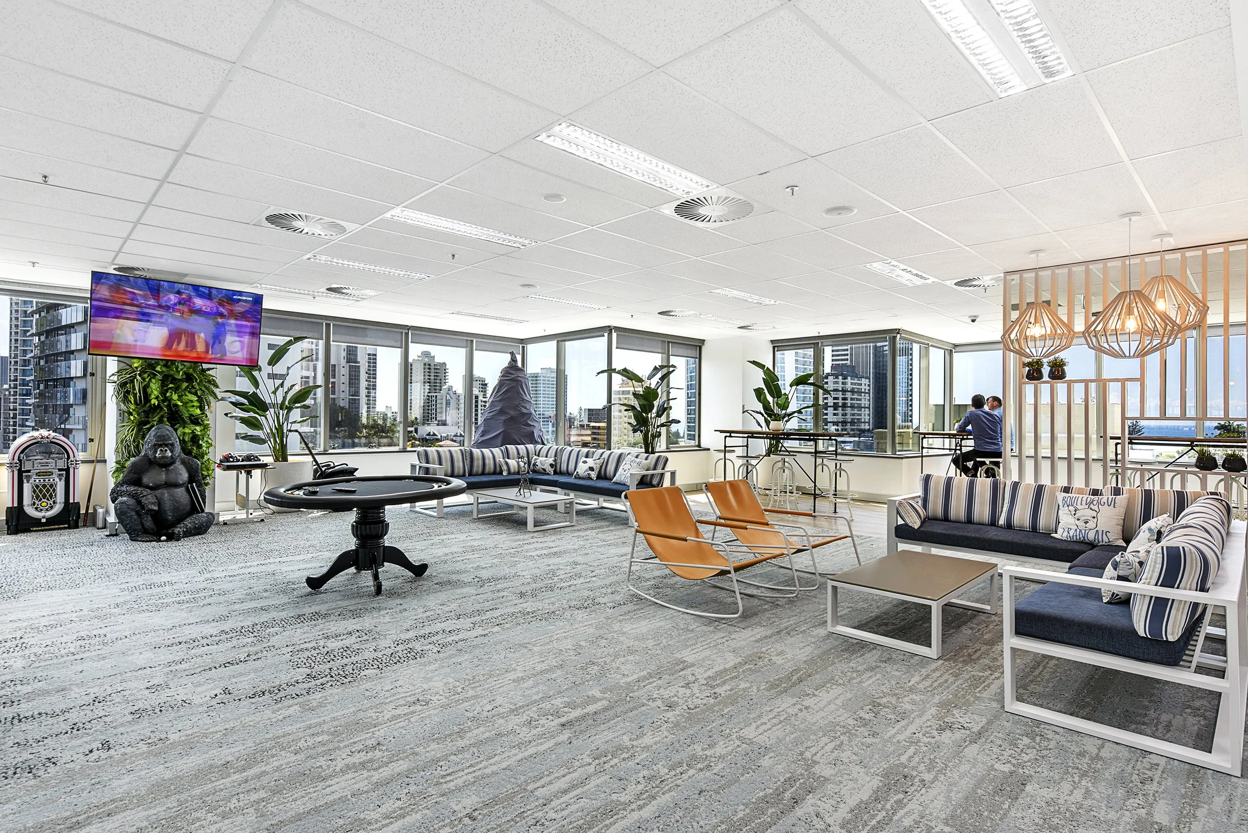 50 Cavill Avenue ~11.jpg