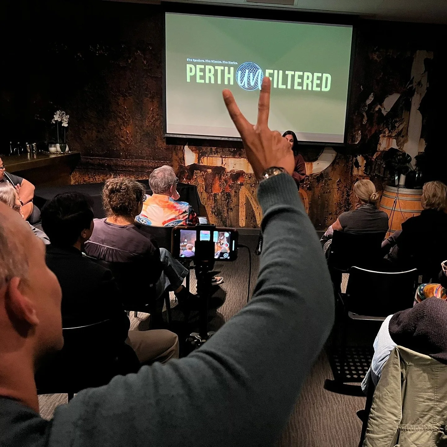 Why 5 minutes? ⏱️ 

Here&rsquo;s 5 great reasons why ..

👌 Short, sharp, purposeful stories
🙌🏼 1 hour events &ndash; because everyone has an hour
👌 Speakers learn to refine, not ramble
🙌🏼 Perfect for today&rsquo;s attention spans
🤪 Plus, @spea