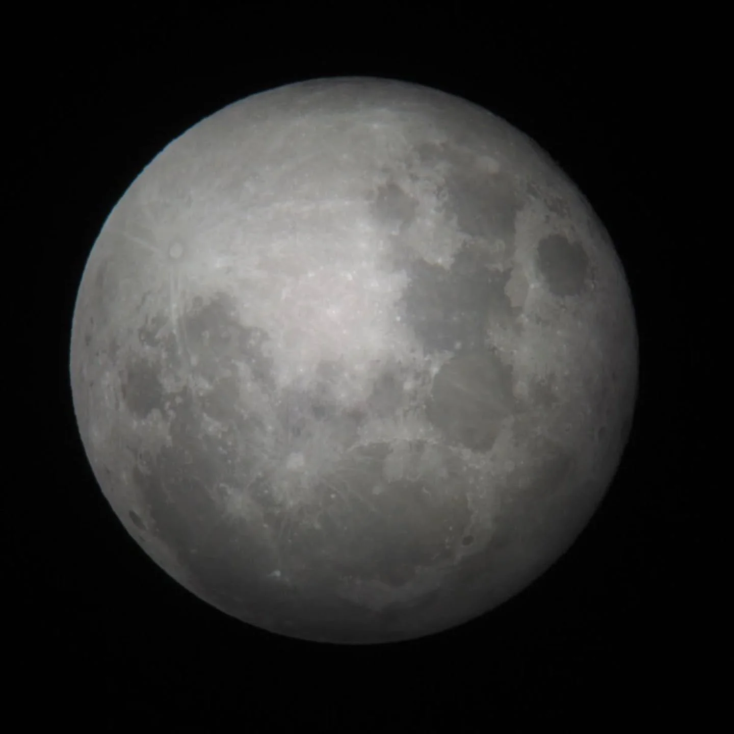Yes that's right... You can see this through our telescope. Shot by Galileo's Glass 03.04.2026 through our high powered telescope.

Imagine a keepsake like this...right in your backyard 👀