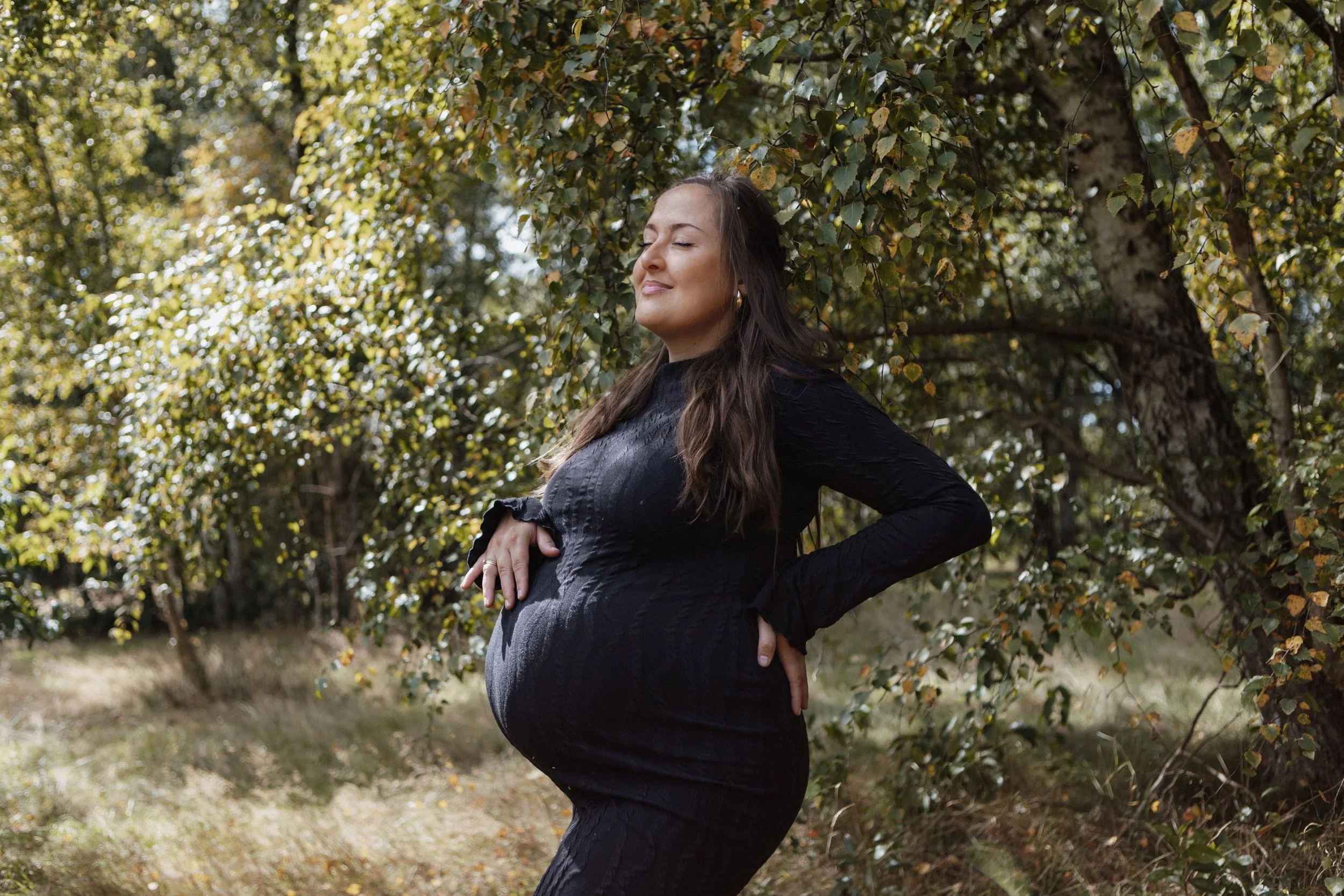 Babybauchshooting in den Holmer Sandbergen
