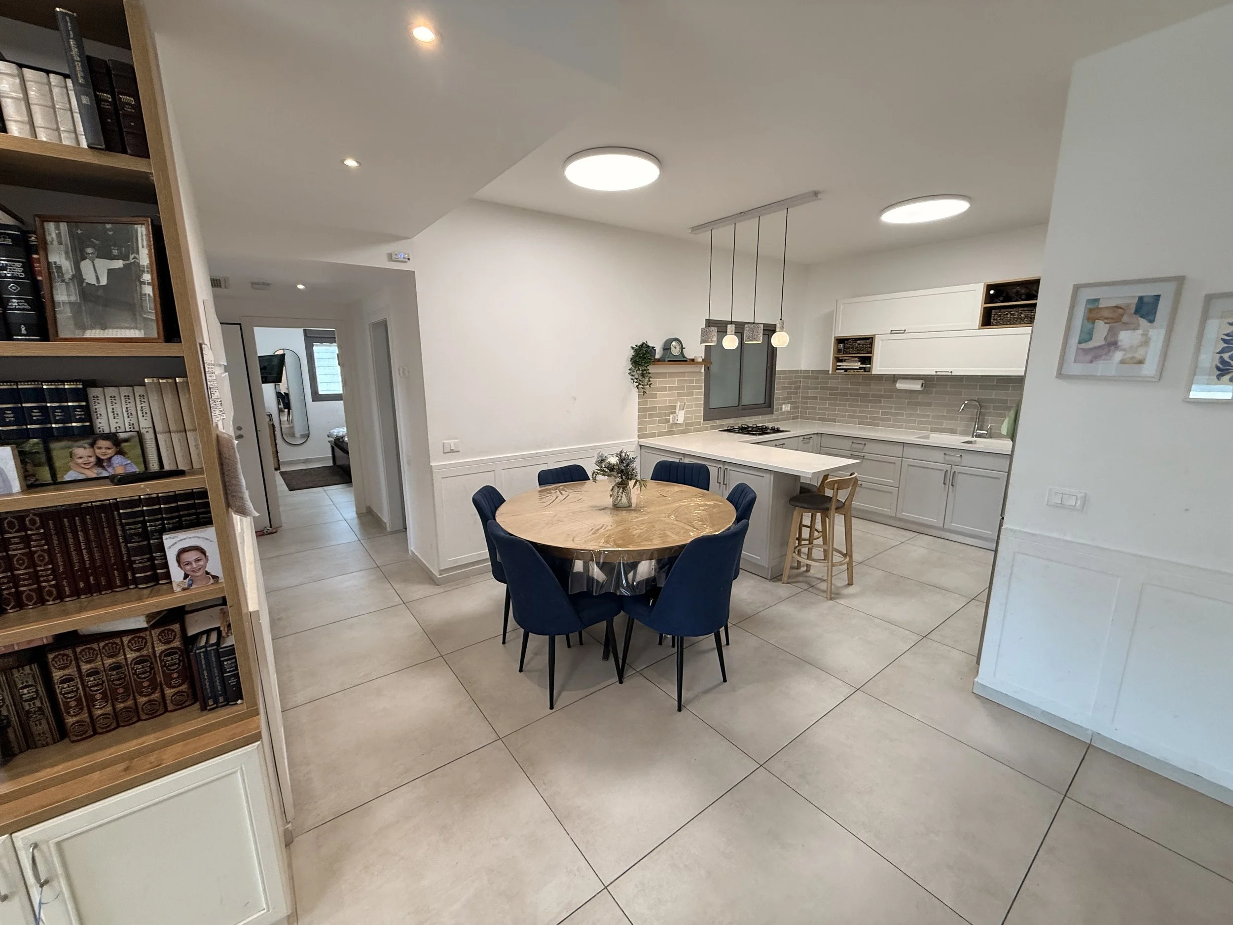 Apartment |  Carmei Gat | 2,490,000₪ | Henrietta Szold 12 Apt 12