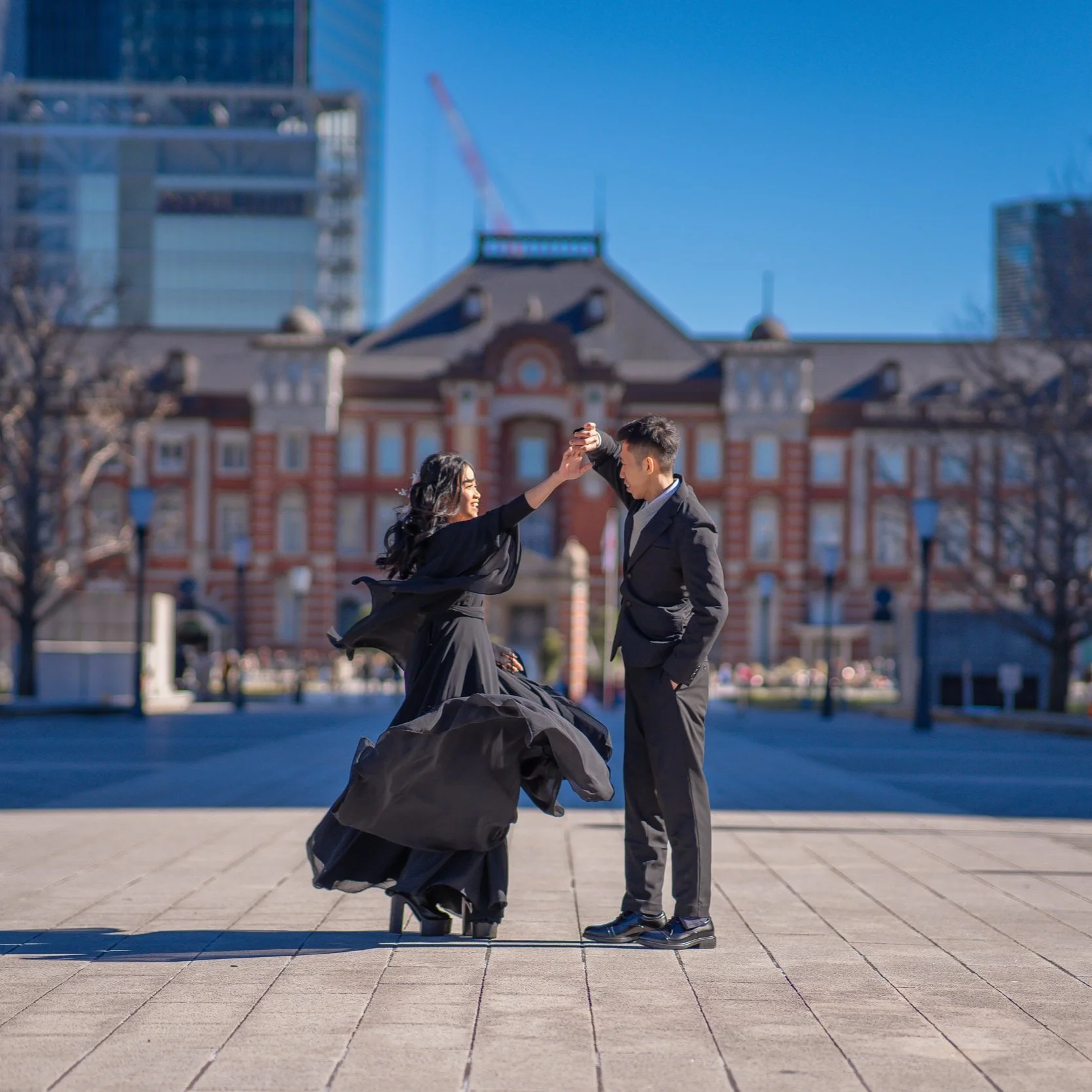 Alvin & Shinta, Tokyo Station