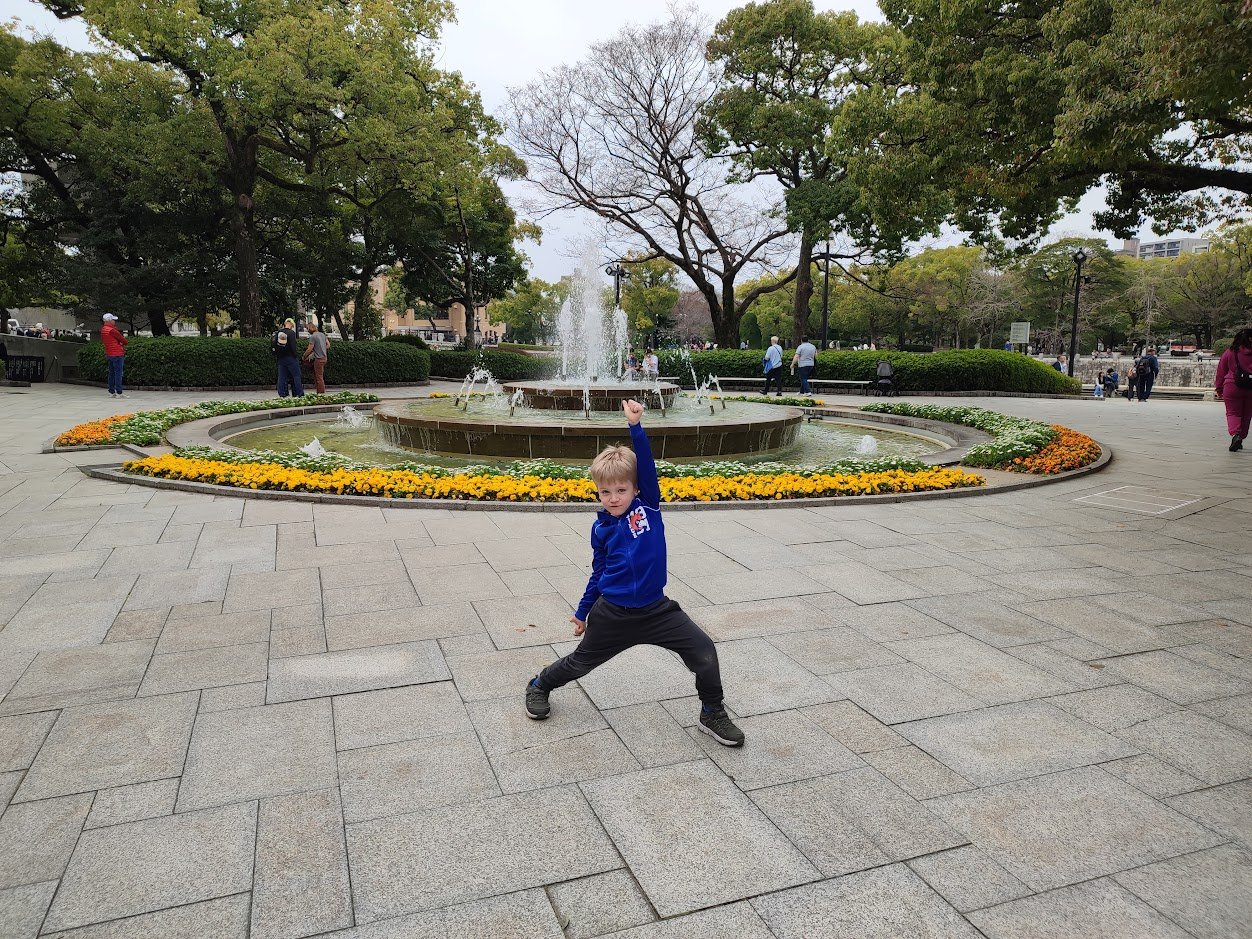 Lillebror på tur – hvordan vi sørger for, at T også får sine oplevelser