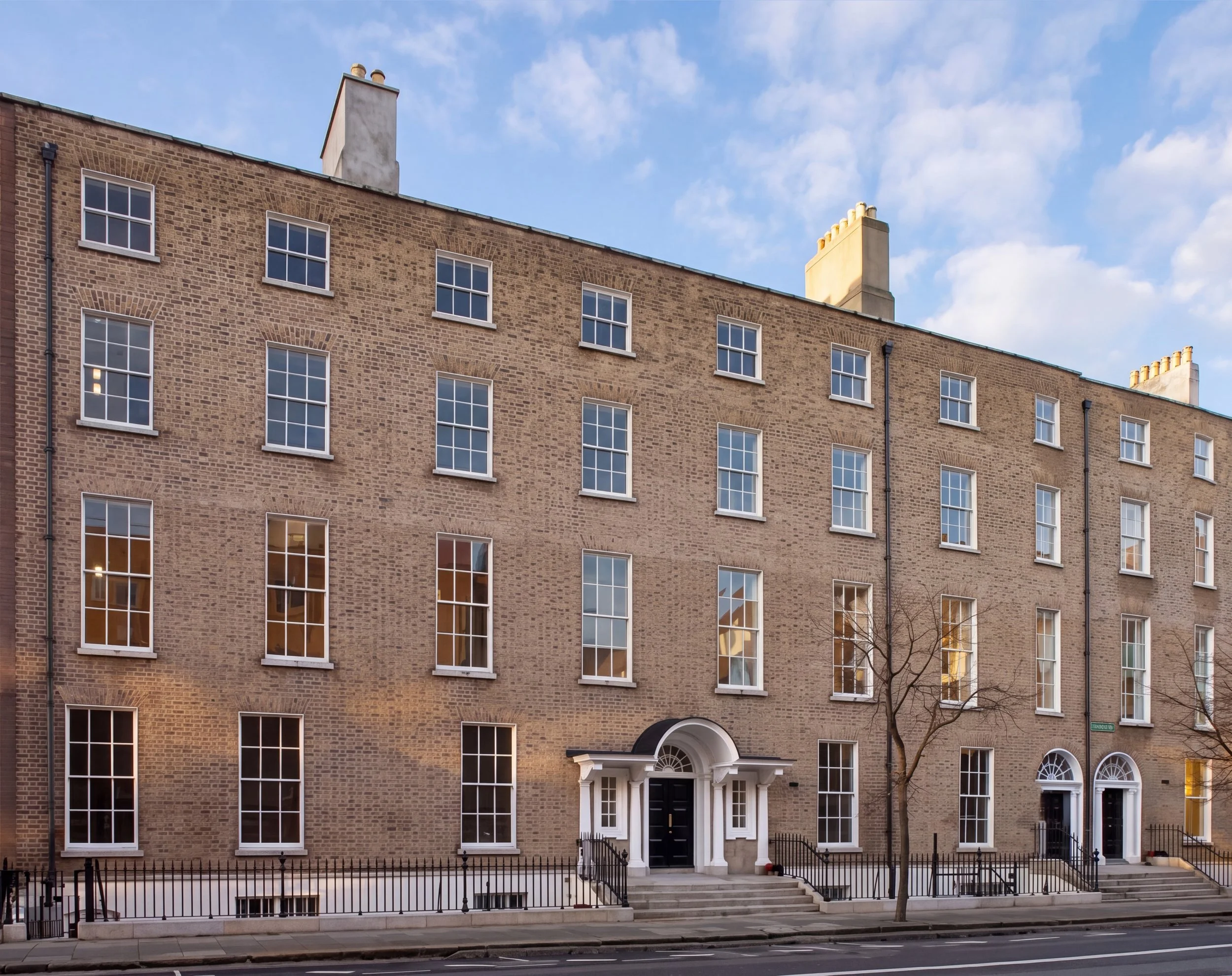 18-21_MountSt, 1.jpg