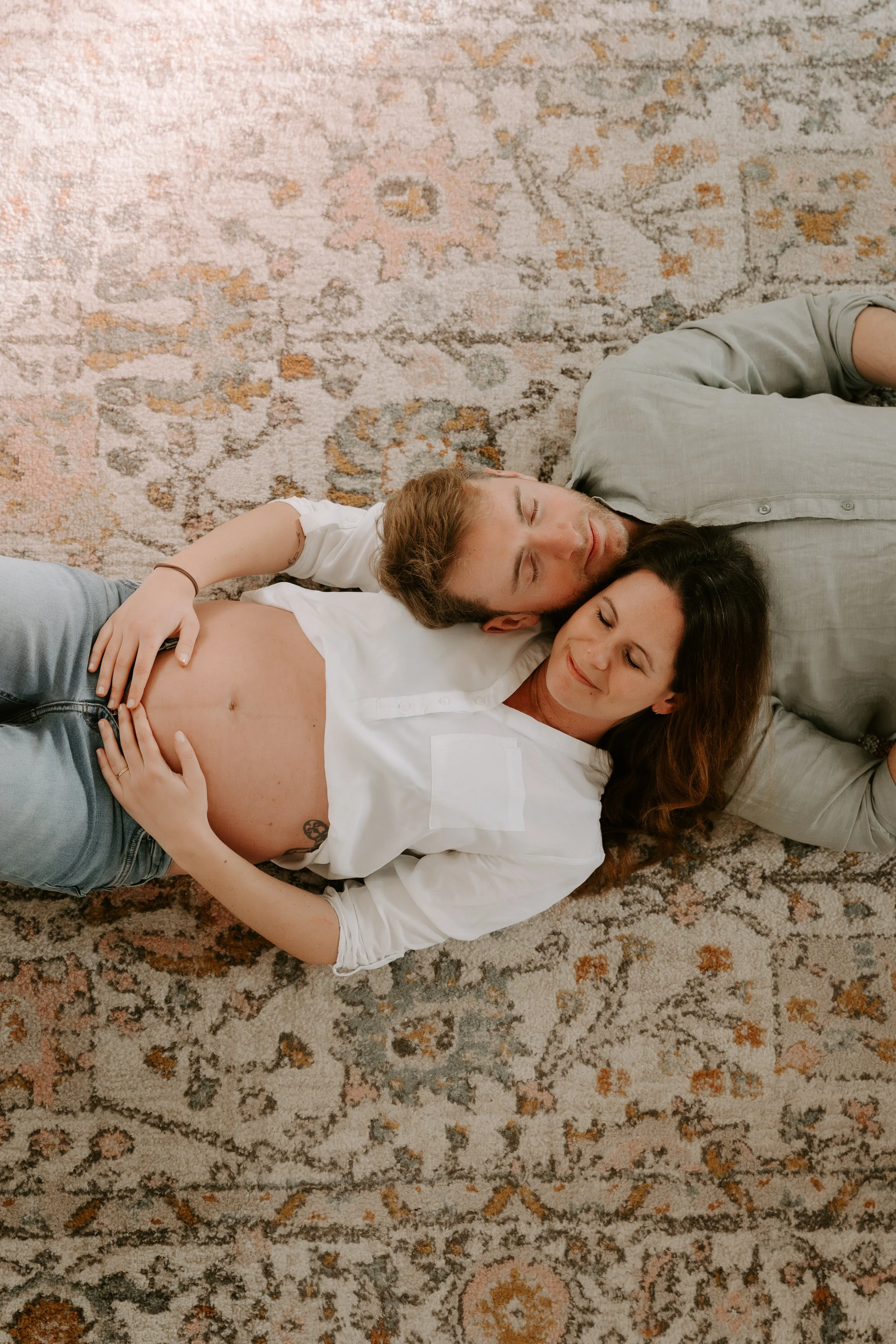 Babybauchshooting mit Hund Köln  (39 von 156).jpg