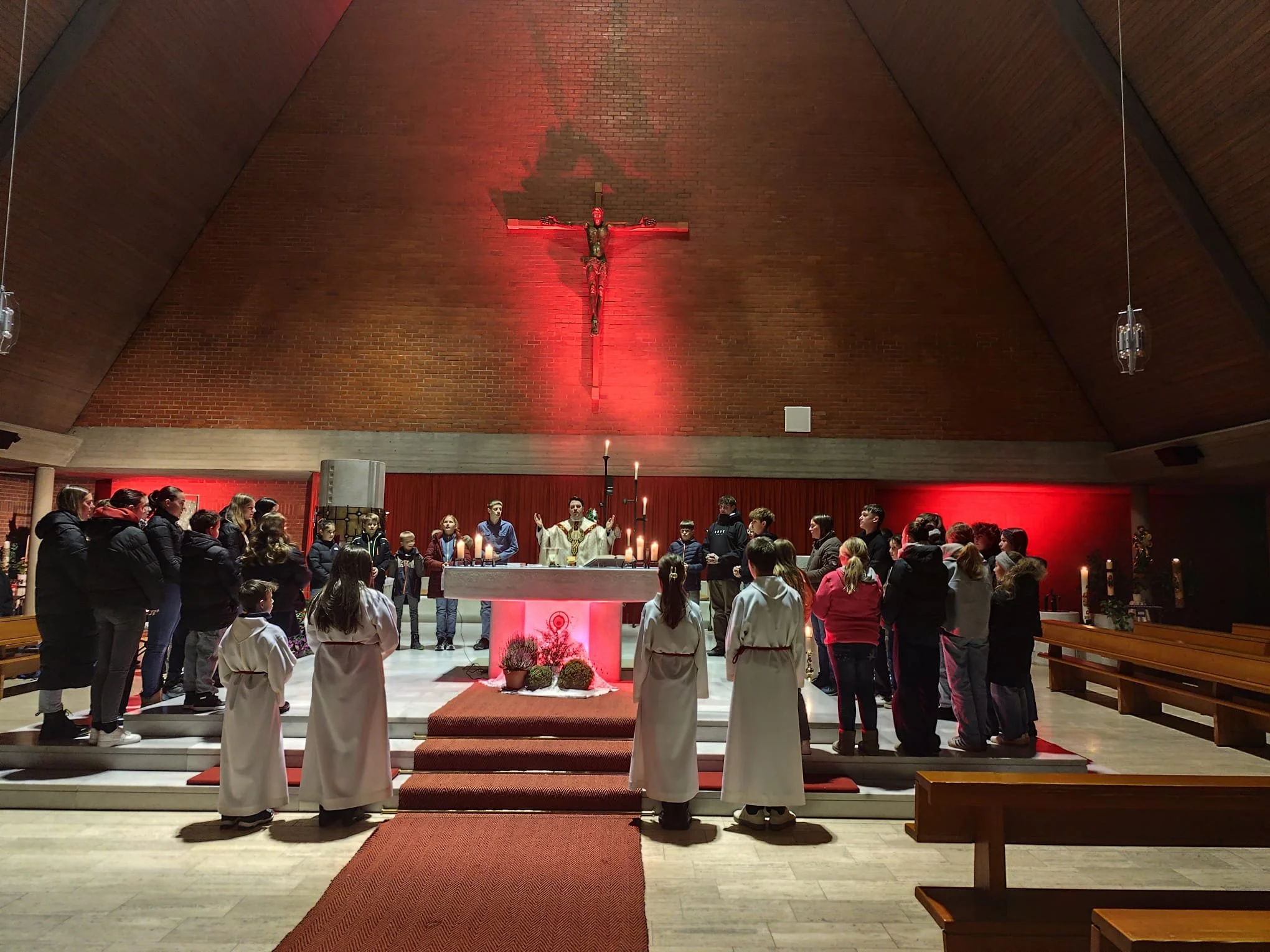 Jugendgottesdienst zum Christkönigsfest – Pfarreiengemeinschaft 