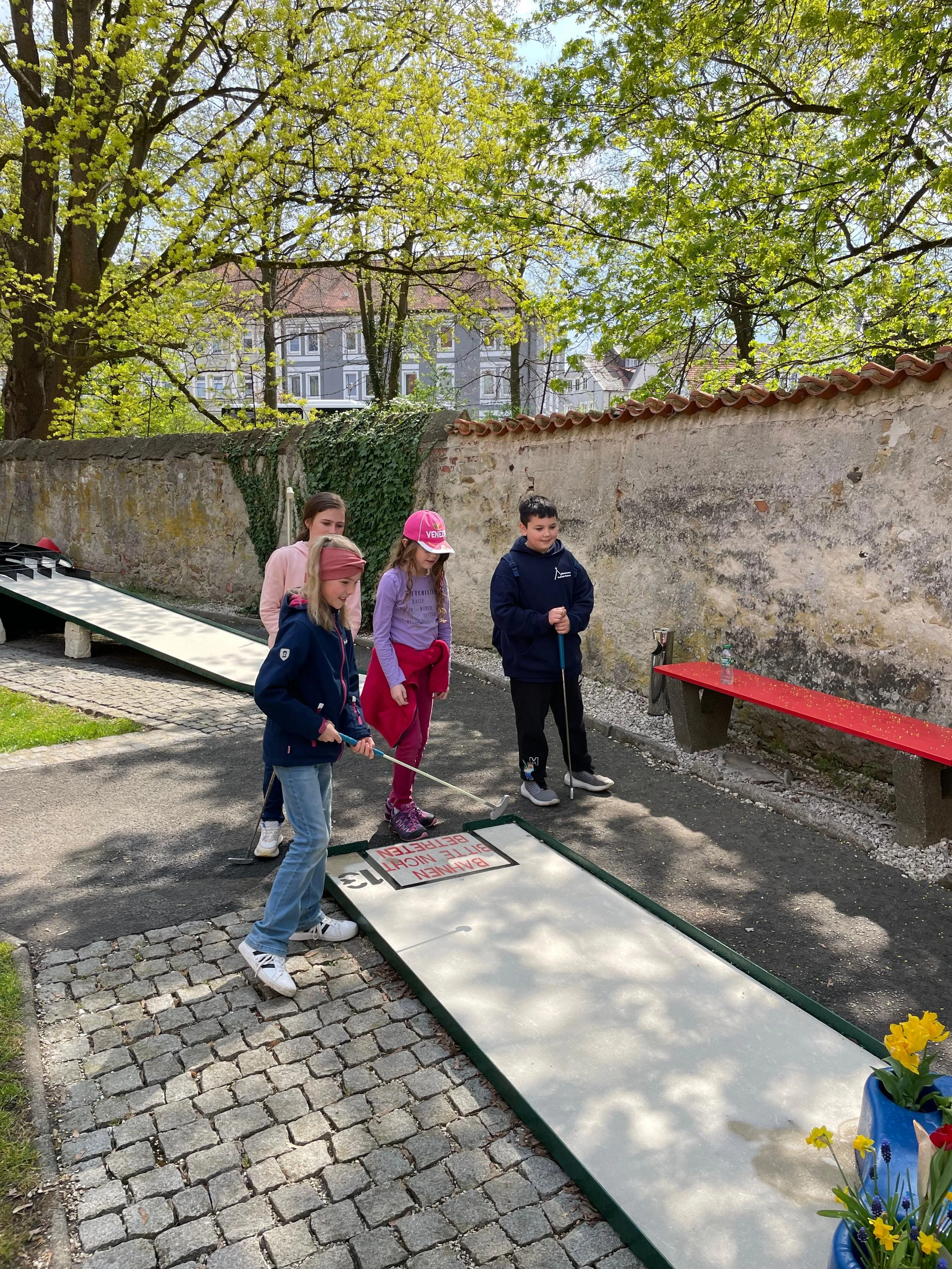 2026-04-18_Minigolf_Minis (9).jpg