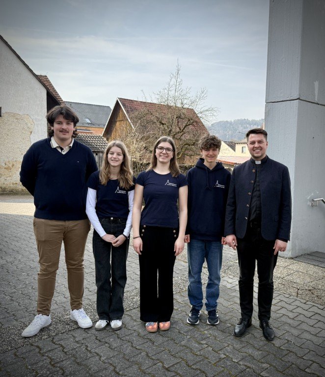 Neue Oberministranten für Aschach- Raigering