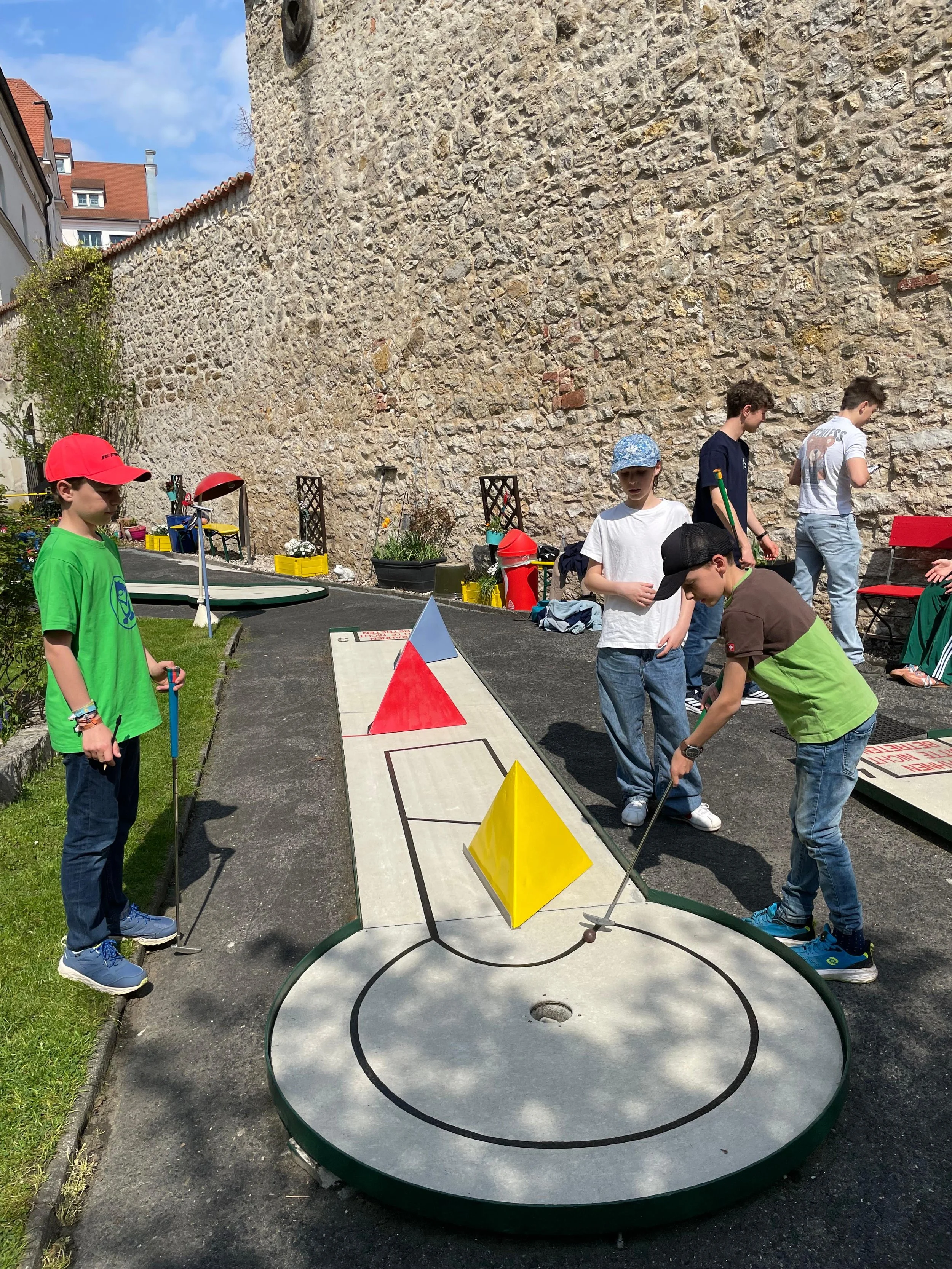 2026-04-18_Minigolf_Minis (10).jpg
