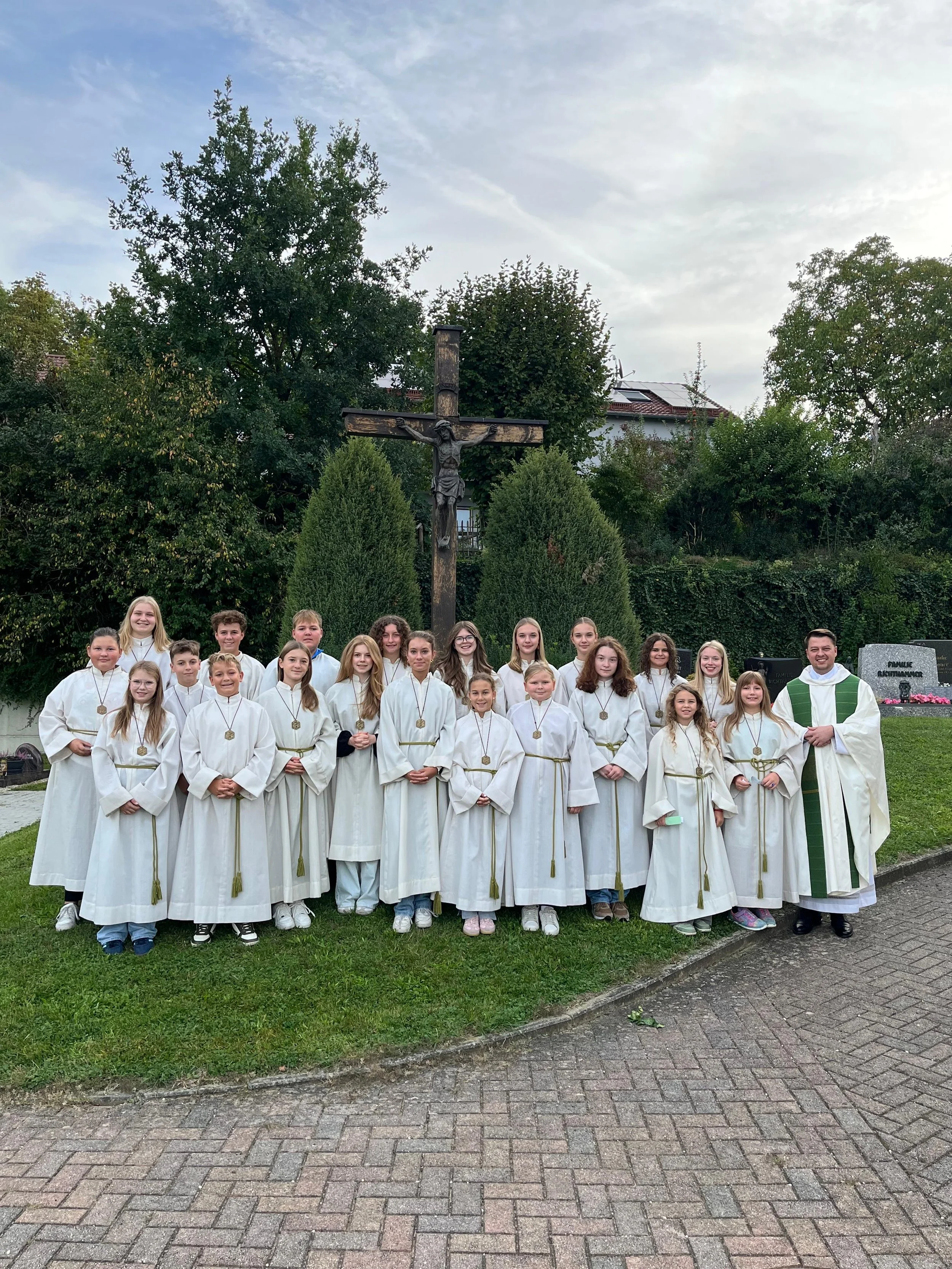 Ministrantenaufnahme in Paulsdorf