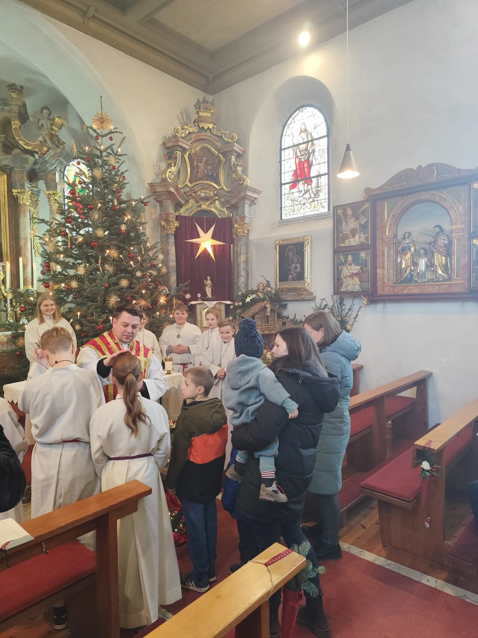 2. Weihnachtfeiertag Pausldorf (6).jpg