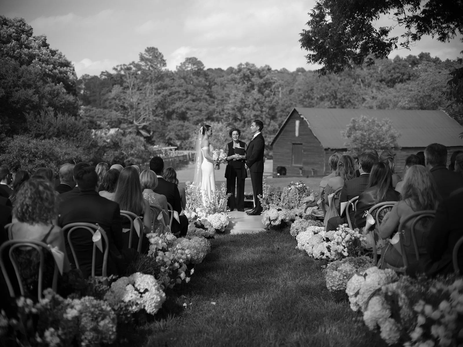 Rachel-Pourchier-Photography-Wedding-Serenbe-destination-photographer_Rubin_Horse139.jpg