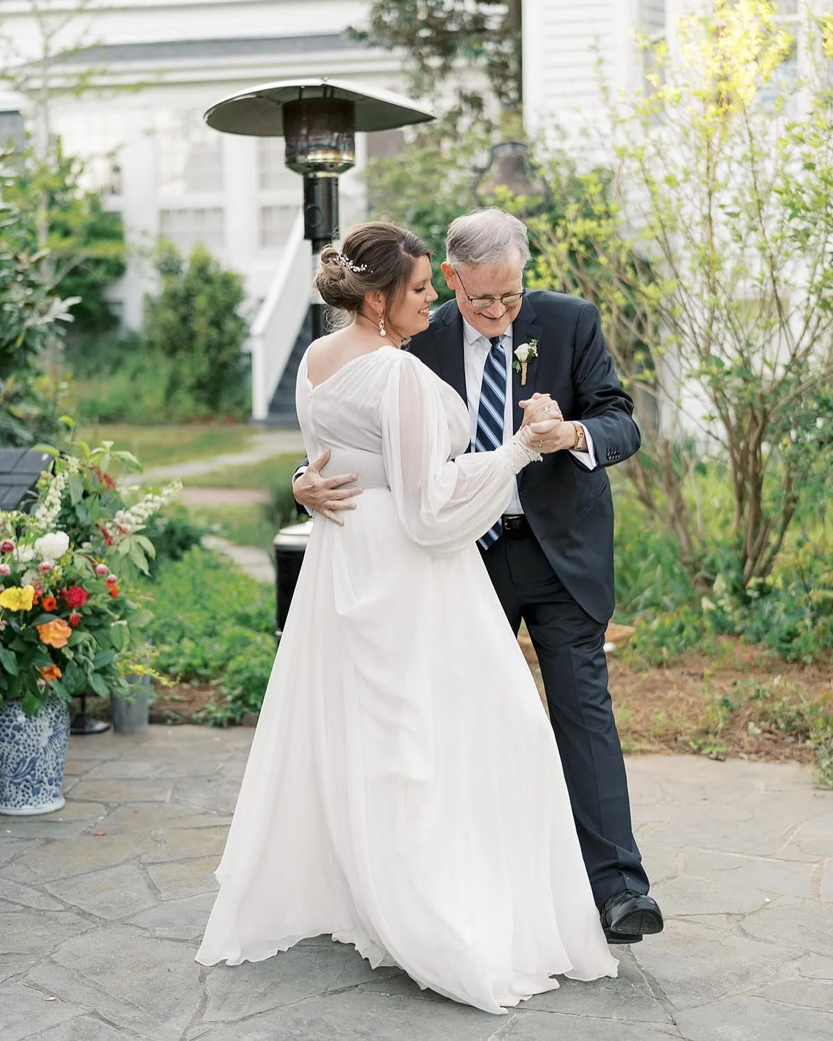 Happy Father's Day...

to the Dancing Dads
to the Walk Them Down The Aisle Dads
to the Definitely *not* Tearing Up Dads

...and to ALL the Dads out there!

#fathersday #forageandflower #forageandflowerweddings #forageandflowerevents #weddings #dad #f
