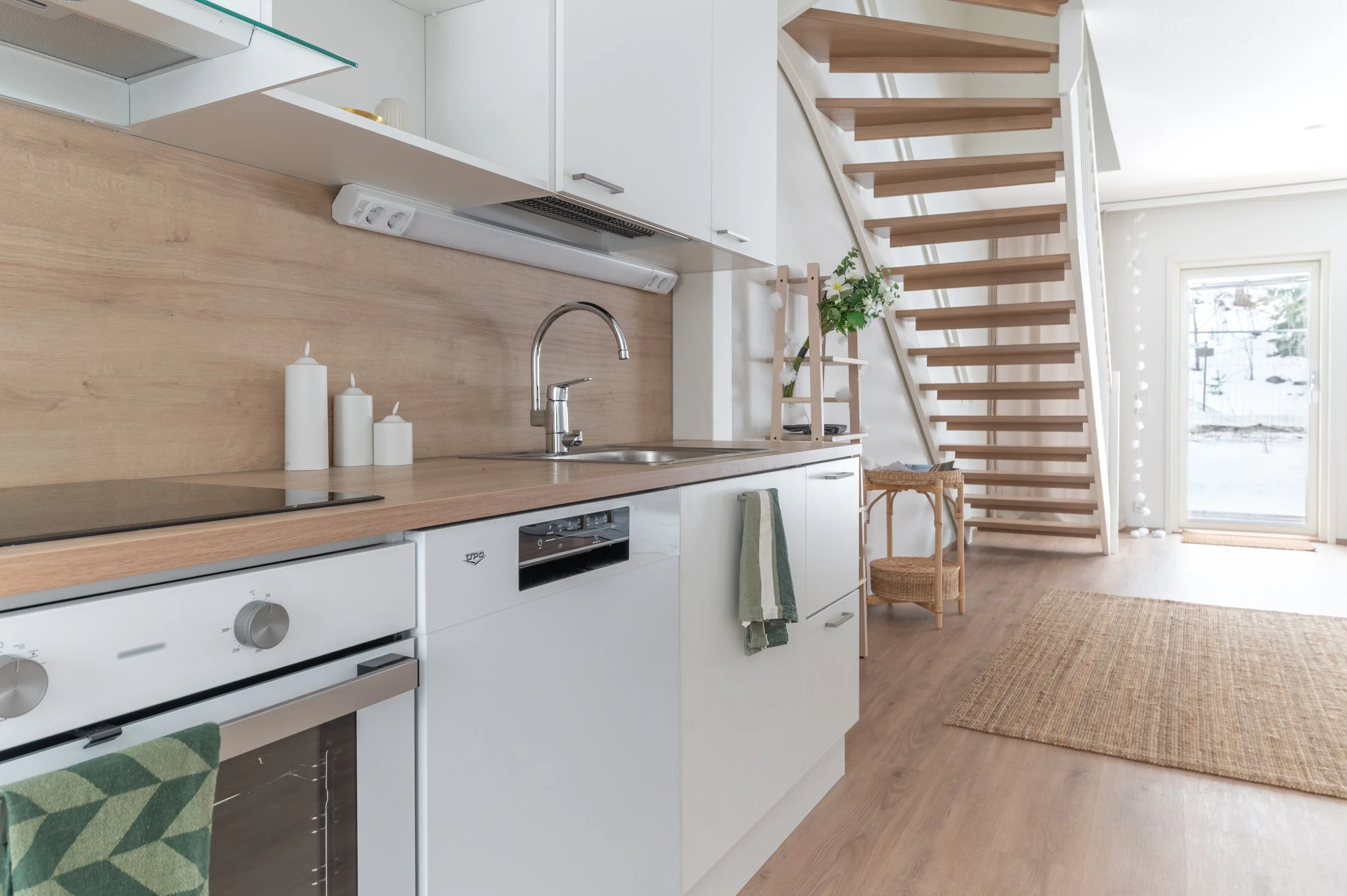 Kirjakatu 6 D24 - -keittiö09.jpg