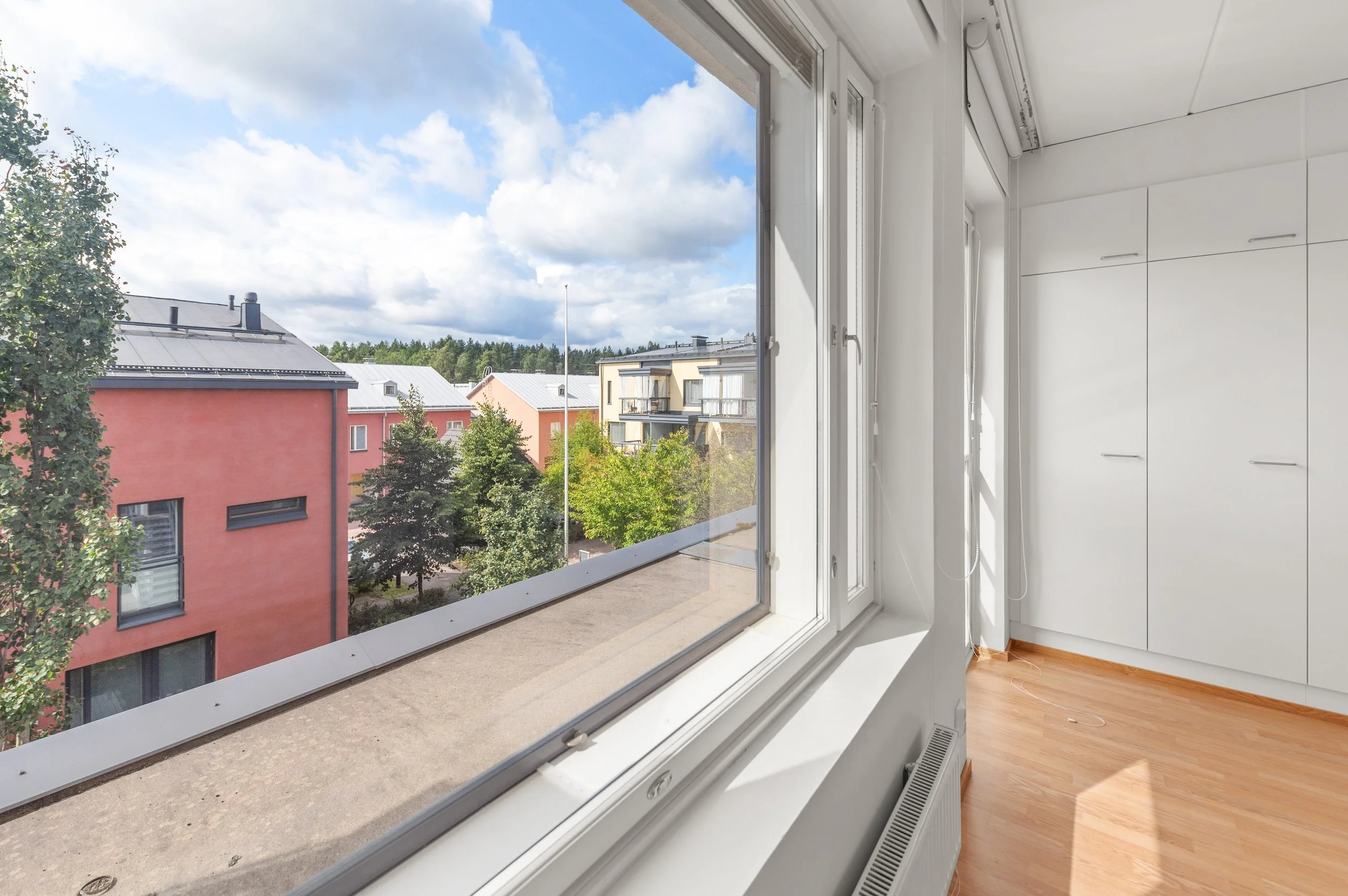 Alppikylänkuja 13 b 24-Makuuhuone11.jpg