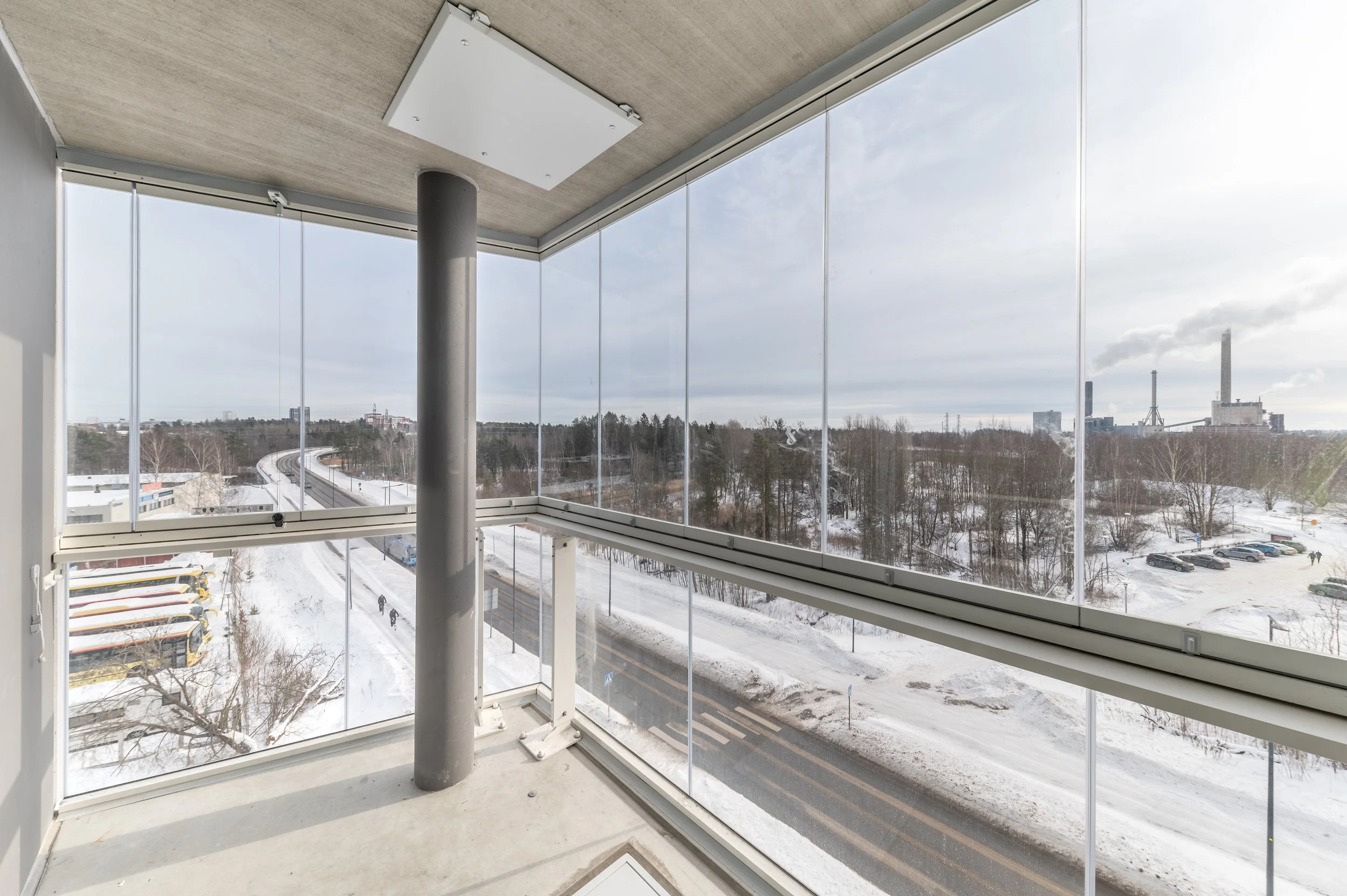 Finnoonkartanonkatu 17 A28 - -parveke12.jpg