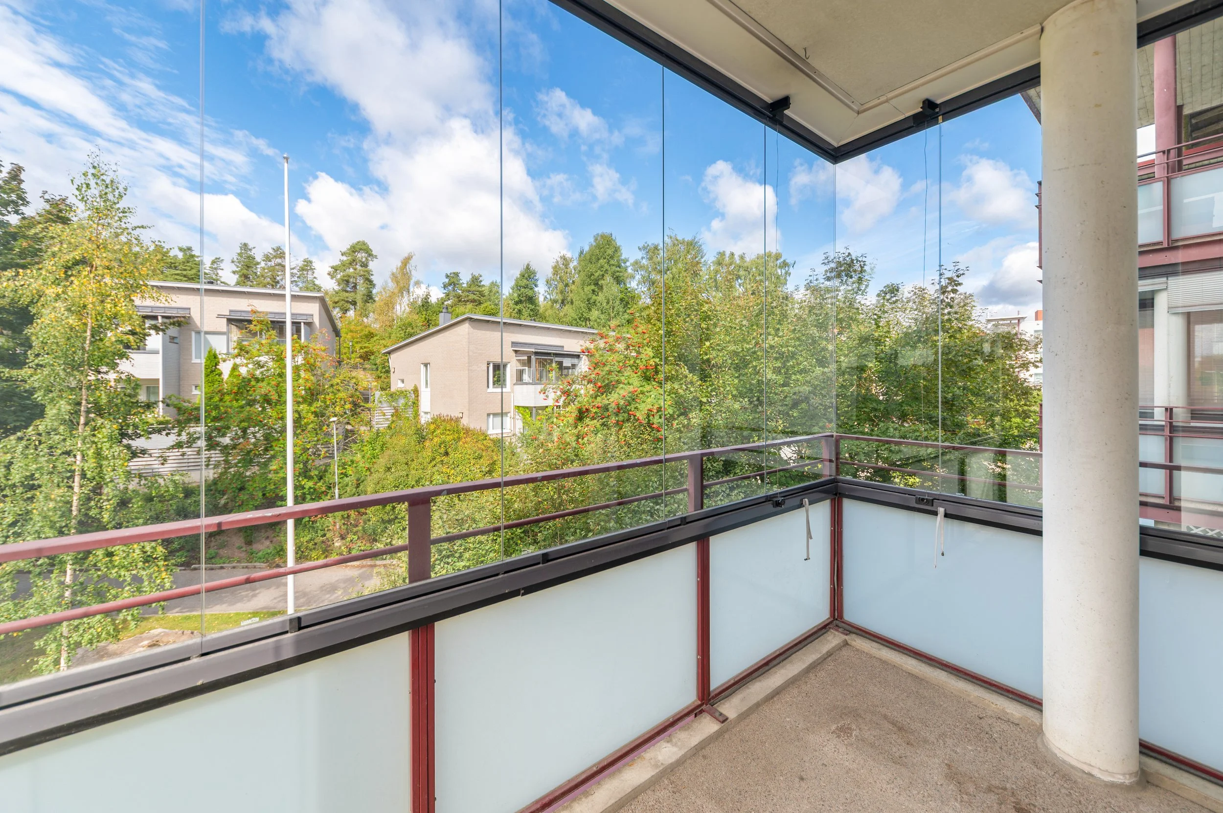 Tilanhoitajankaari 7 a 19-parveke6.jpg