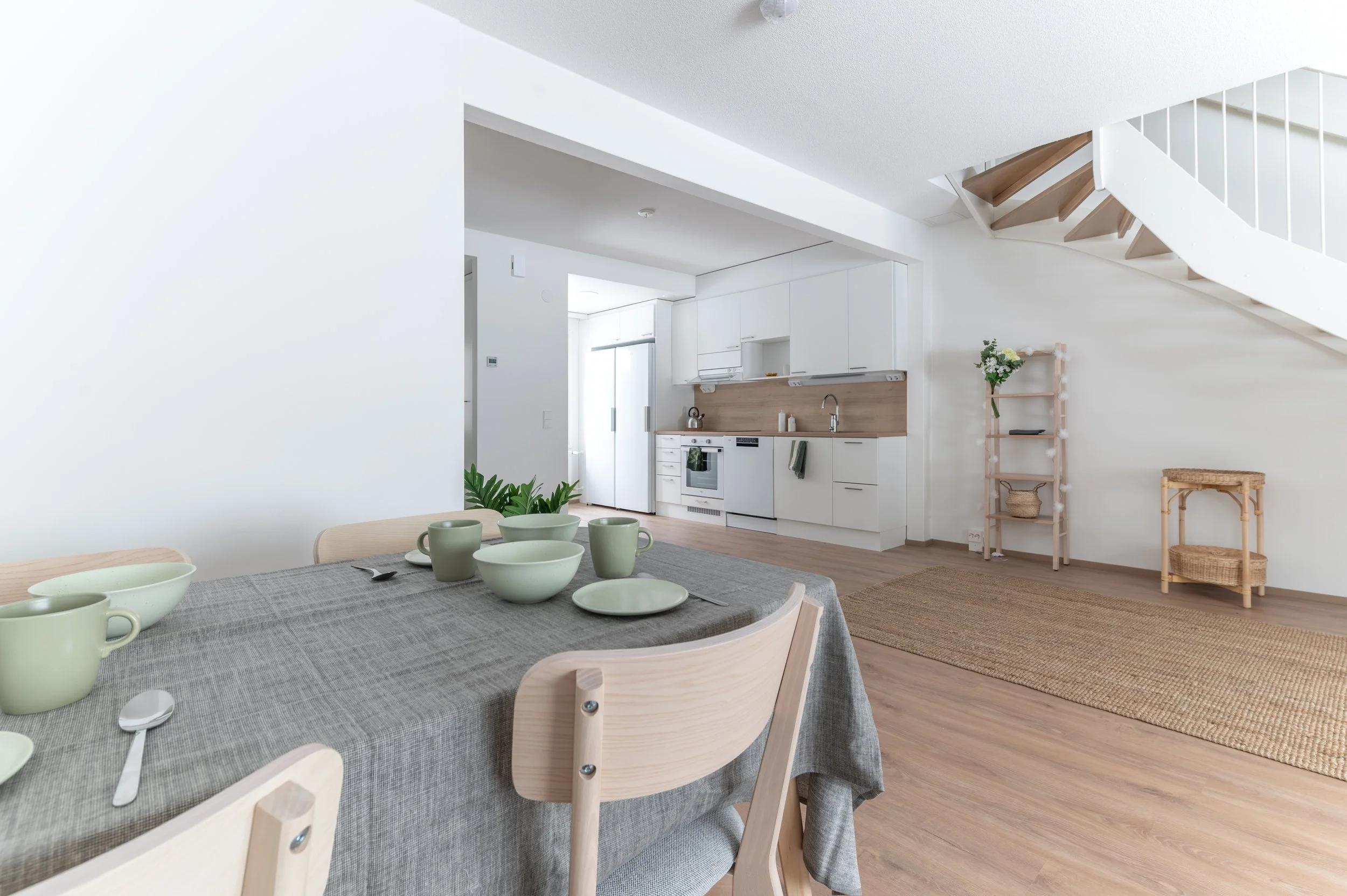 Kirjakatu 6 D24 - -olohuone05.jpg