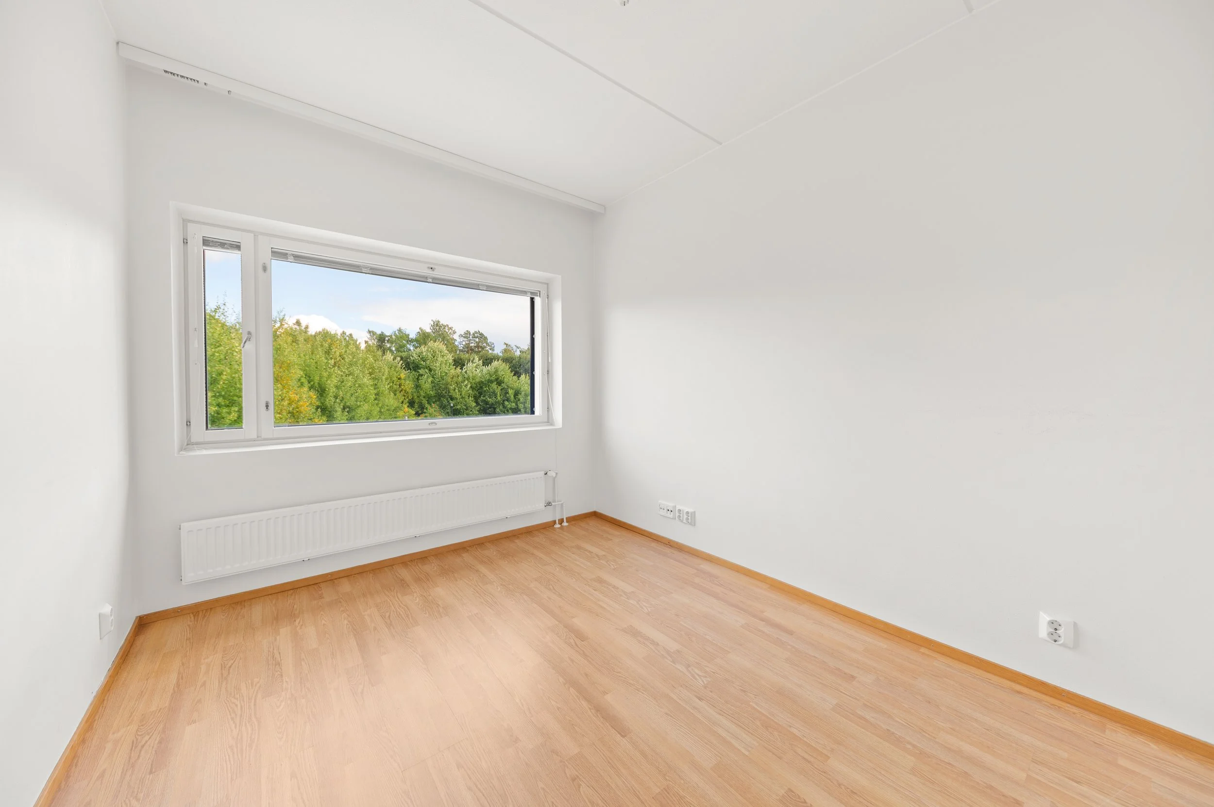 Alppikylänkuja 13 b 24-Makuuhuone12.jpg