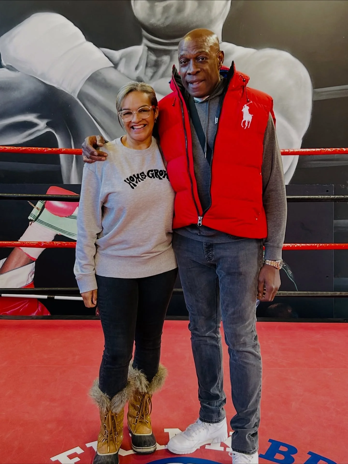 Had the pleasure of meeting Frank today as he issues certificates to those who passed their 8 week programme. As a person who works with energy I must say he is a top man anddddd his energy is lovely you couldn&rsquo;t say that about many boxers!! 

