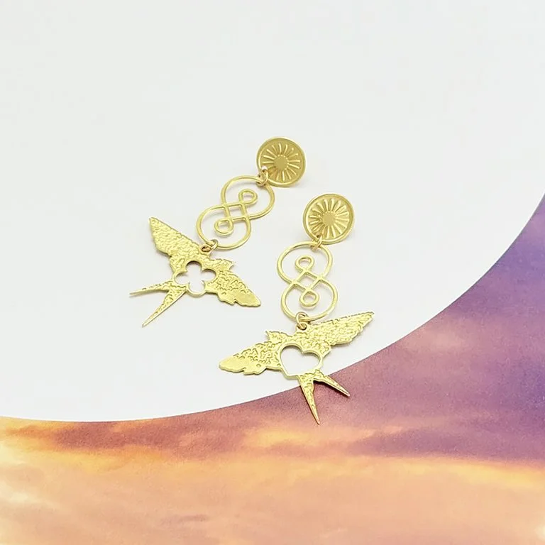 Oorringen Winged / Zwaluw + Infinity / Medium