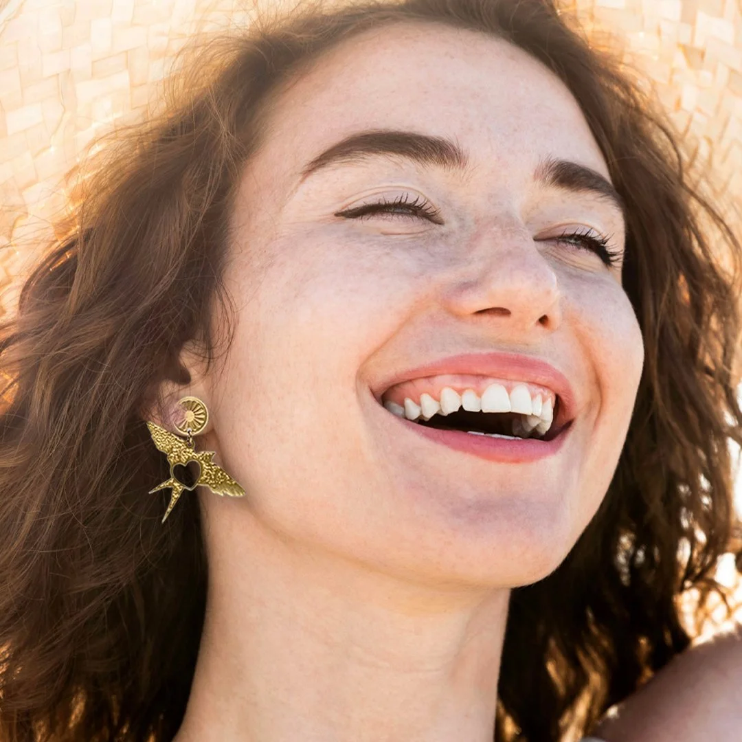 026-02-27-WINGED MEDIUM-GOUD-2-VIERKANT.jpg