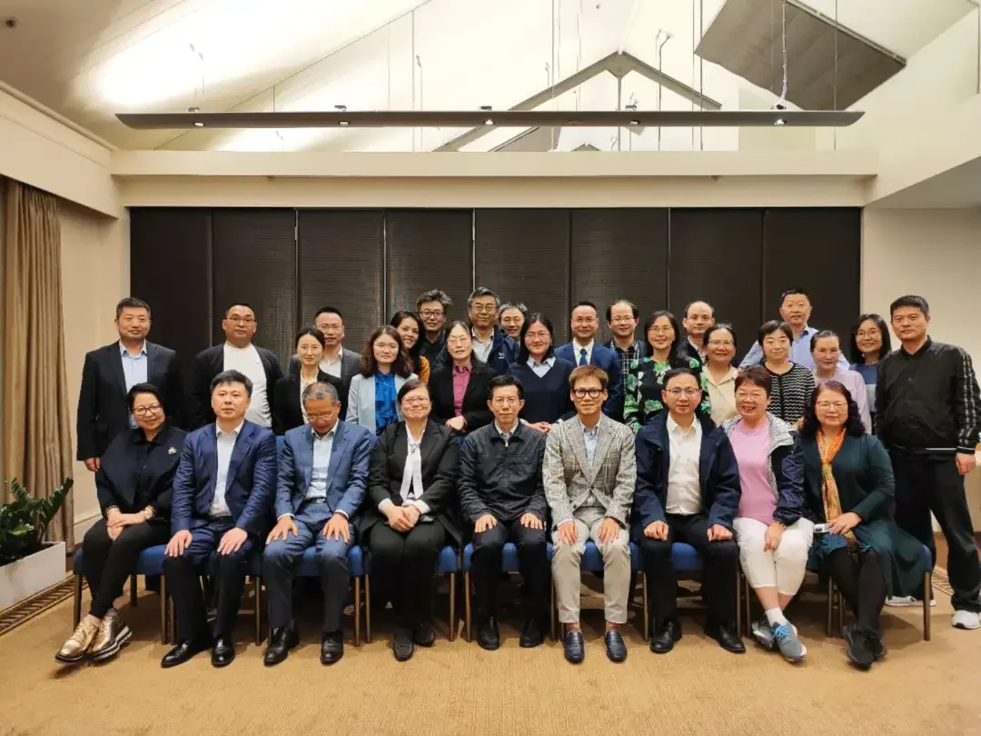 ZJU Vice President Xiaoming Li Meets with Alumni during Visit to Australia
