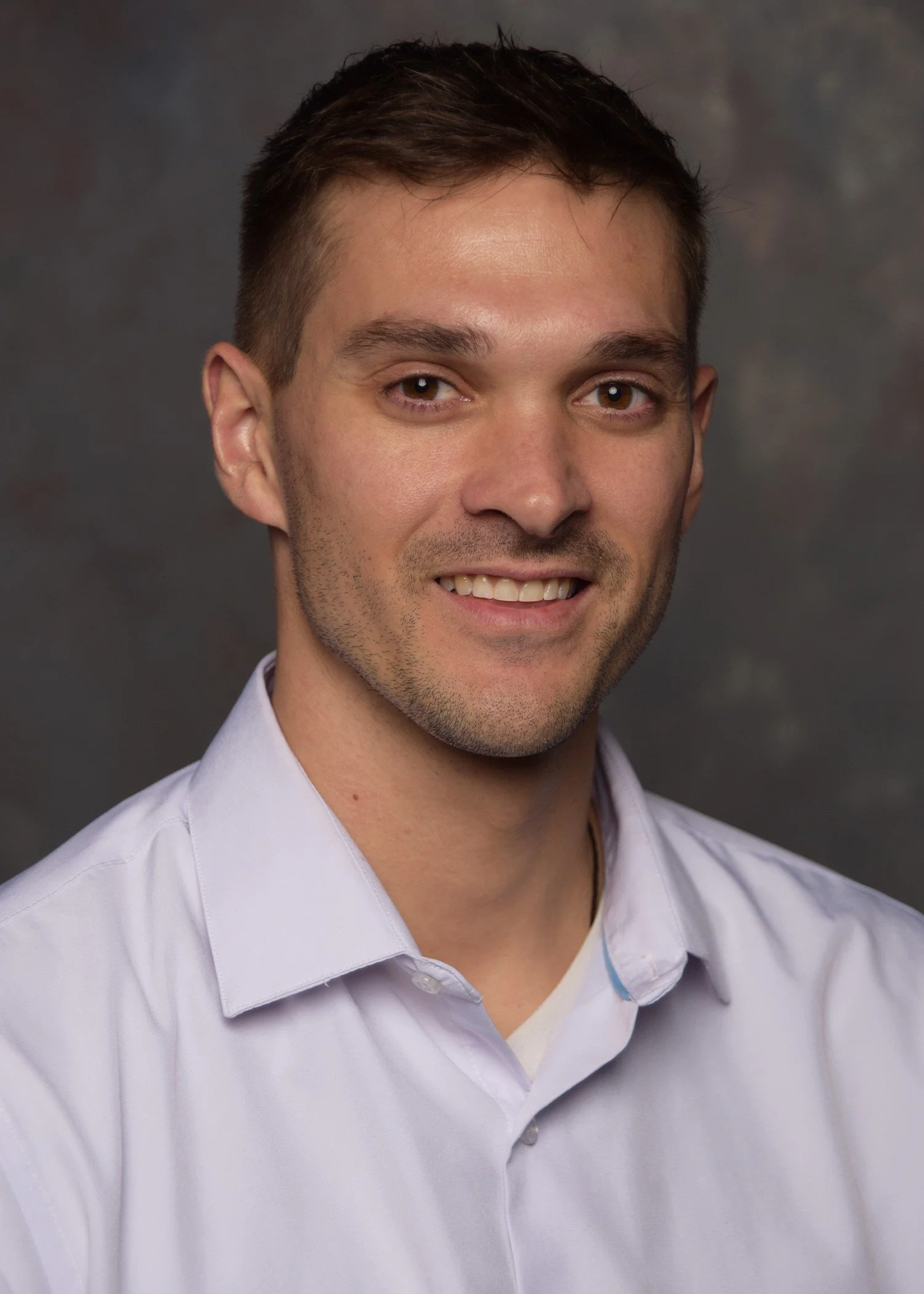 Sports Chiropractor in Chesterfield, MO 63005 Dr. Josh Luitjohan