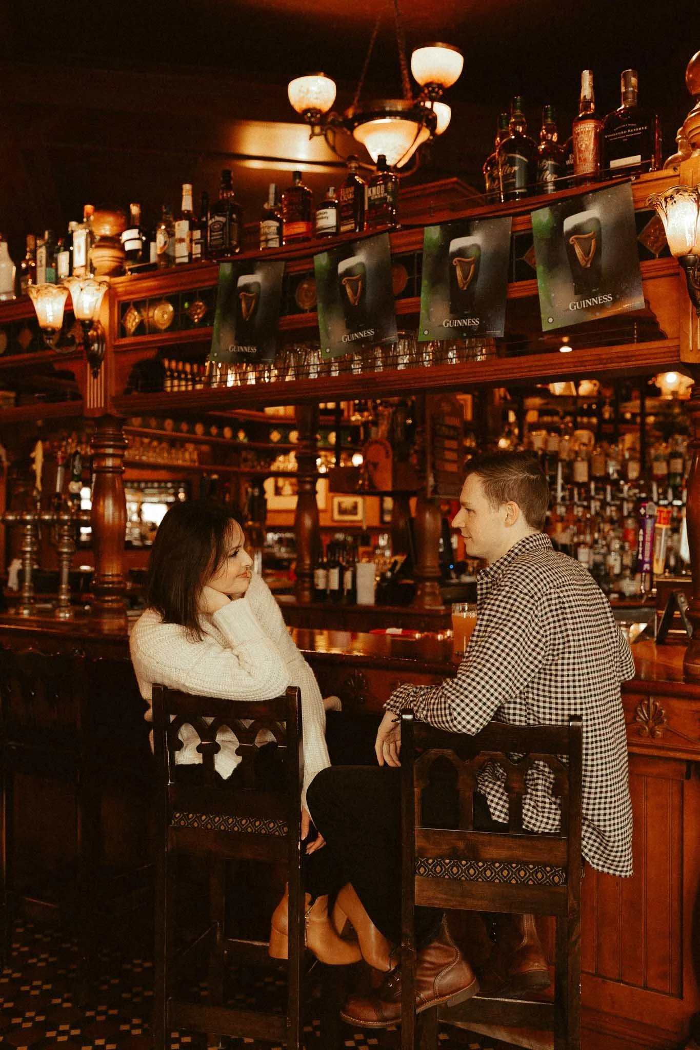 intimate-bar-engagement-photo-cincinnati.jpg