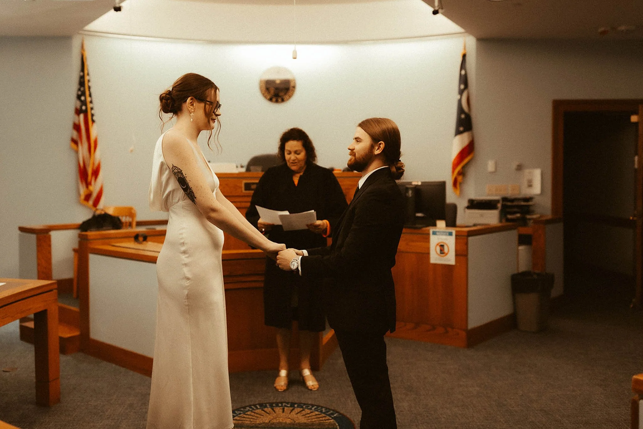 cincinnati-courthouse-elopement-ceremony-photo.jpg