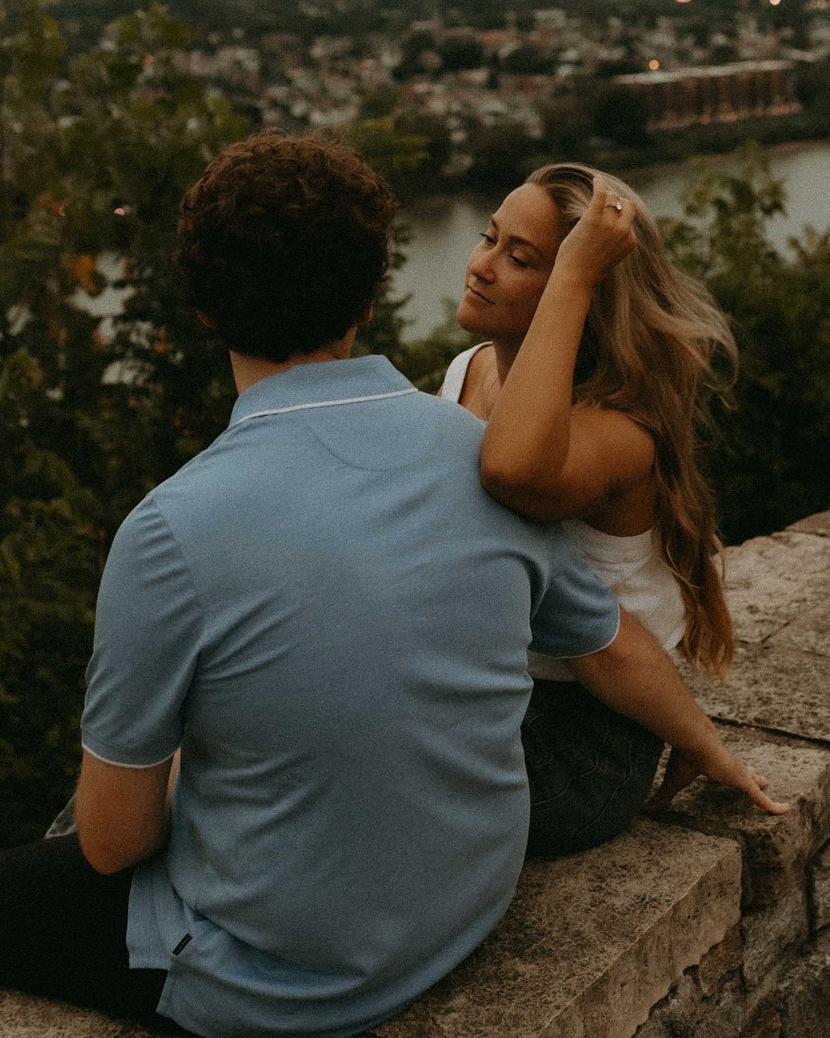 eden-park-cincinnati-engagement-photo.jpg