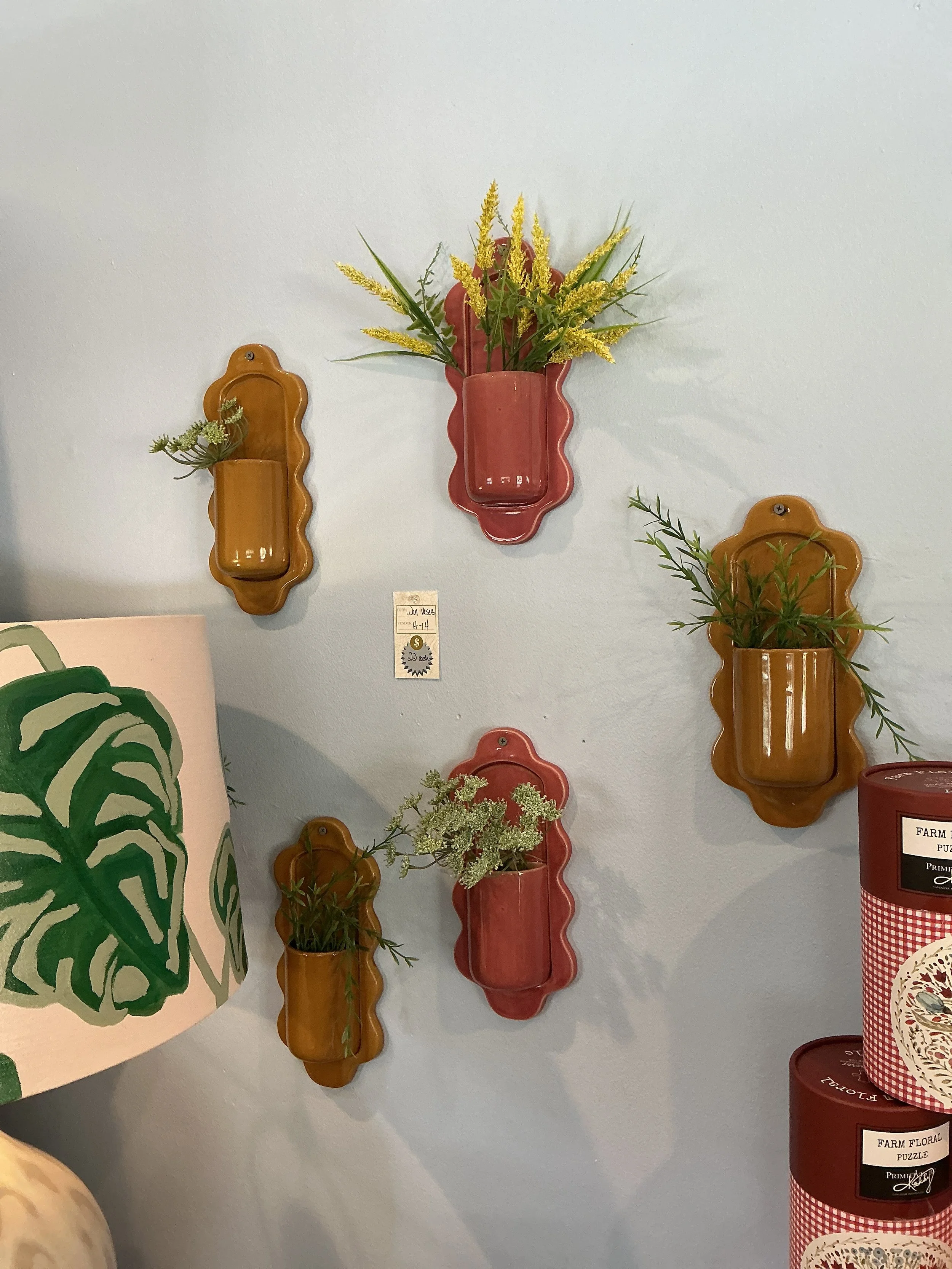Wall vase
