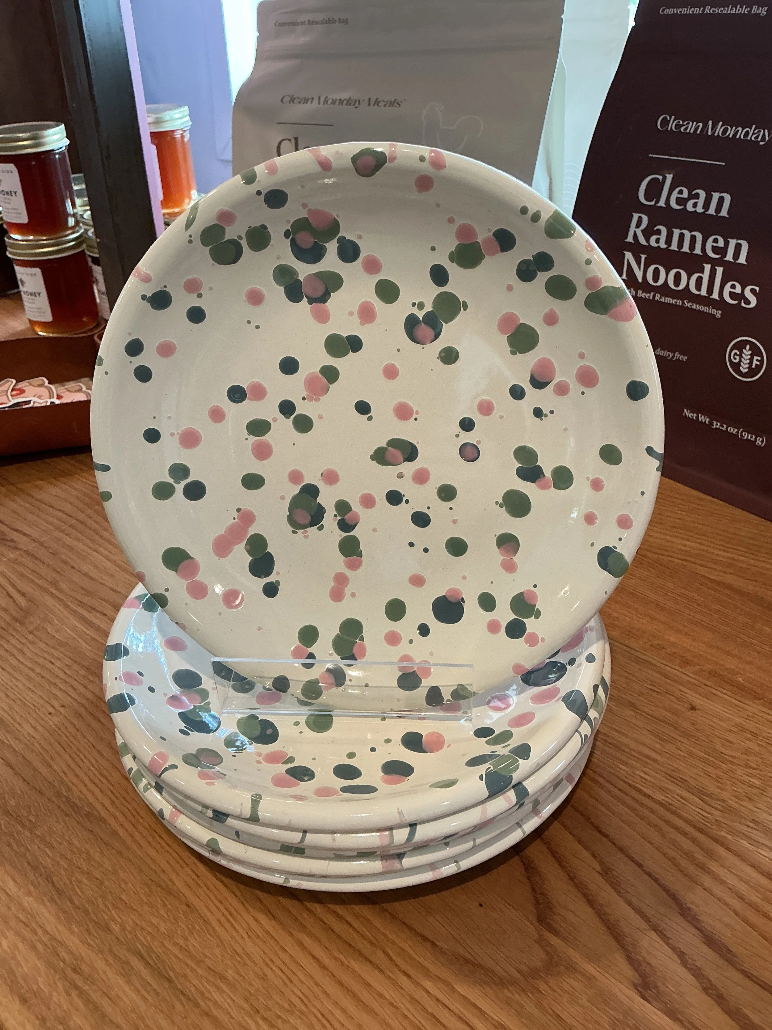 Spot plates