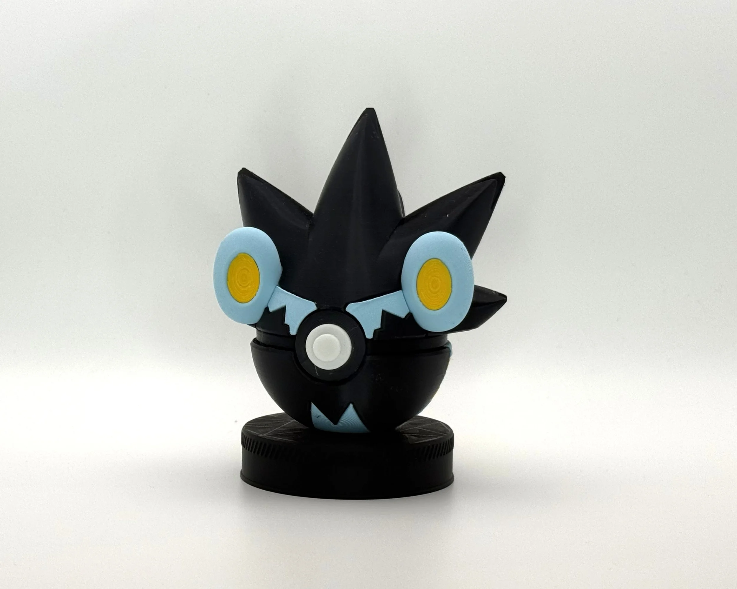 0405 Luxray