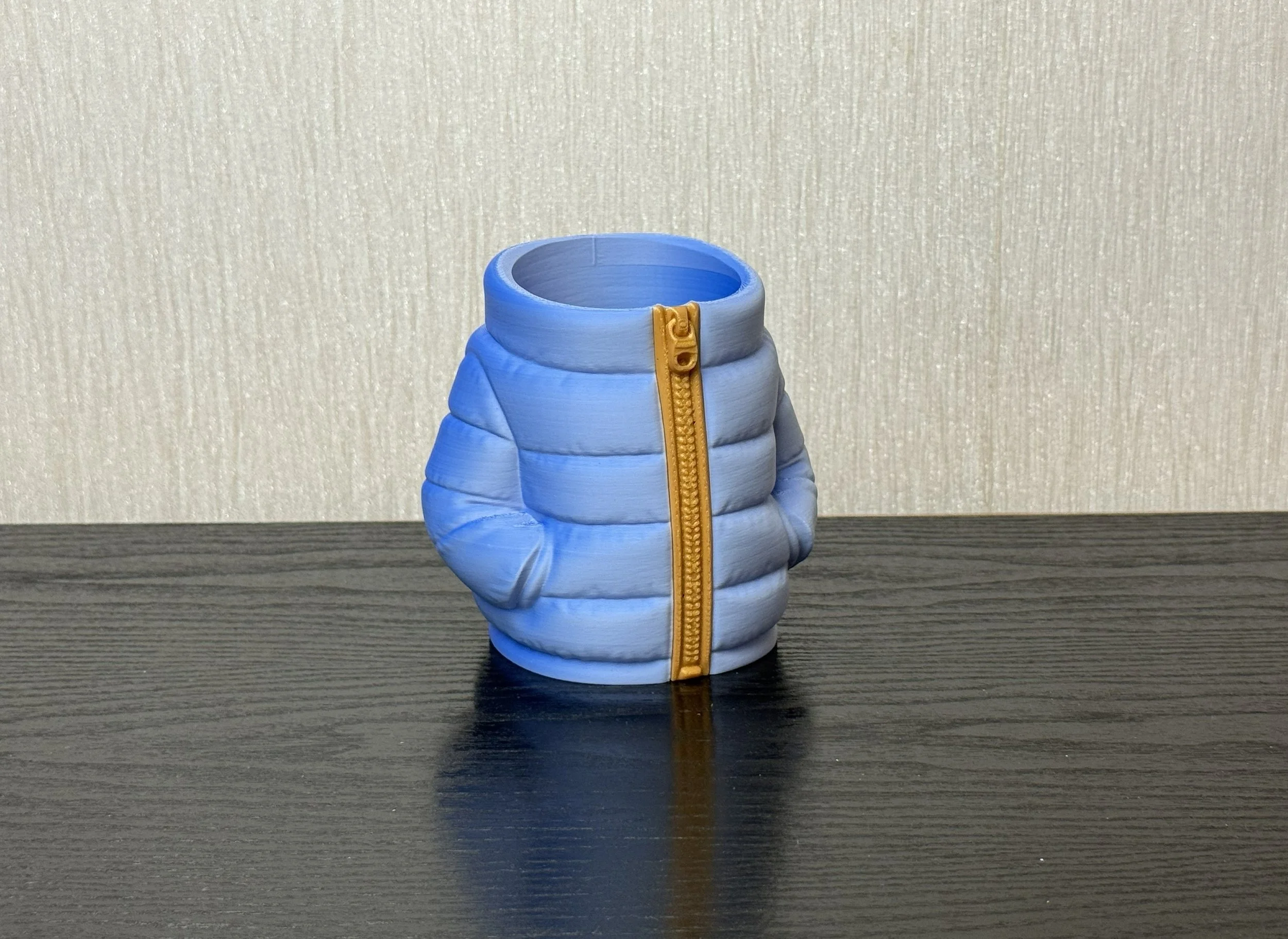 Bubble jacket holder