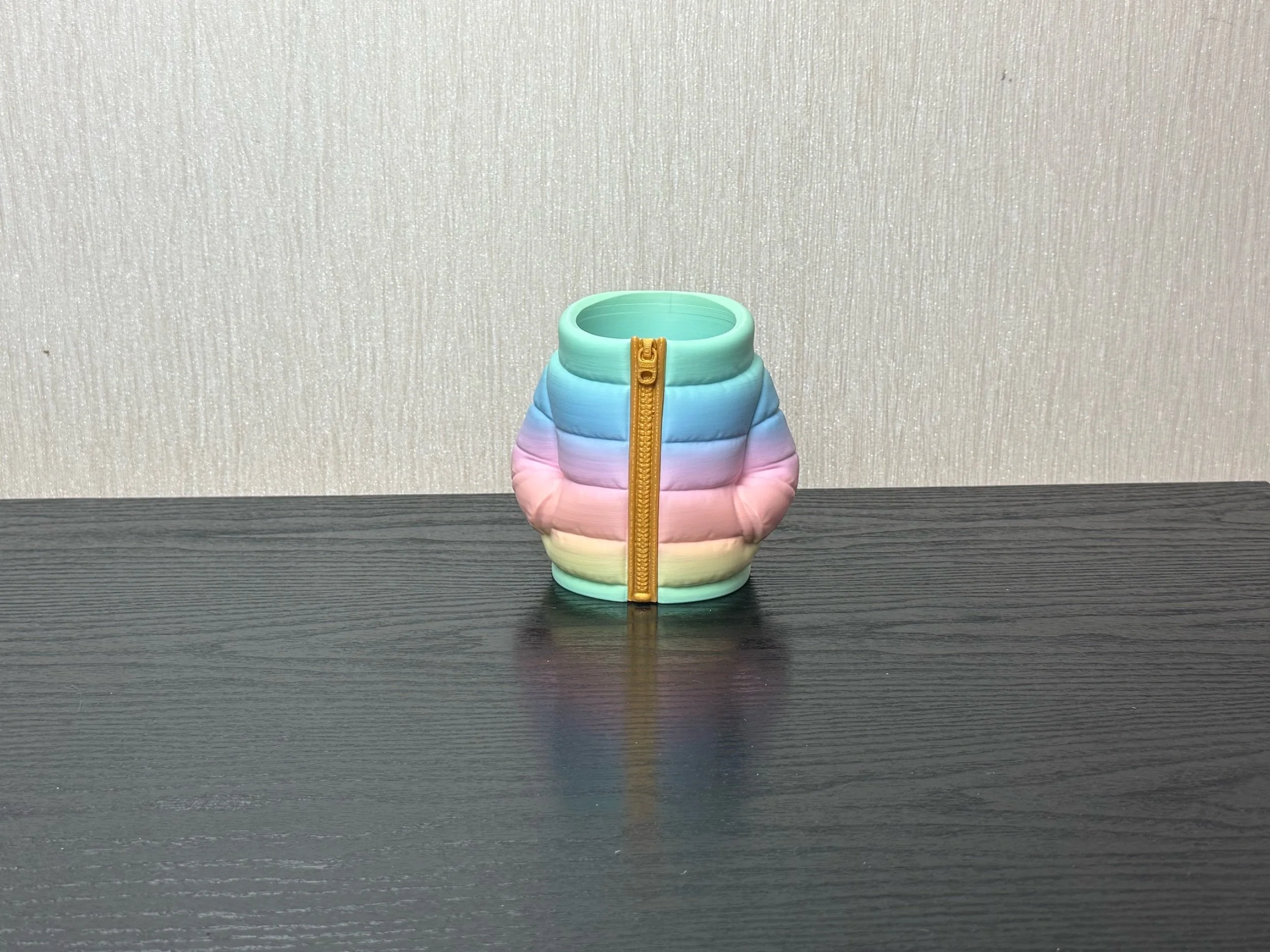 Bubble jacket holder