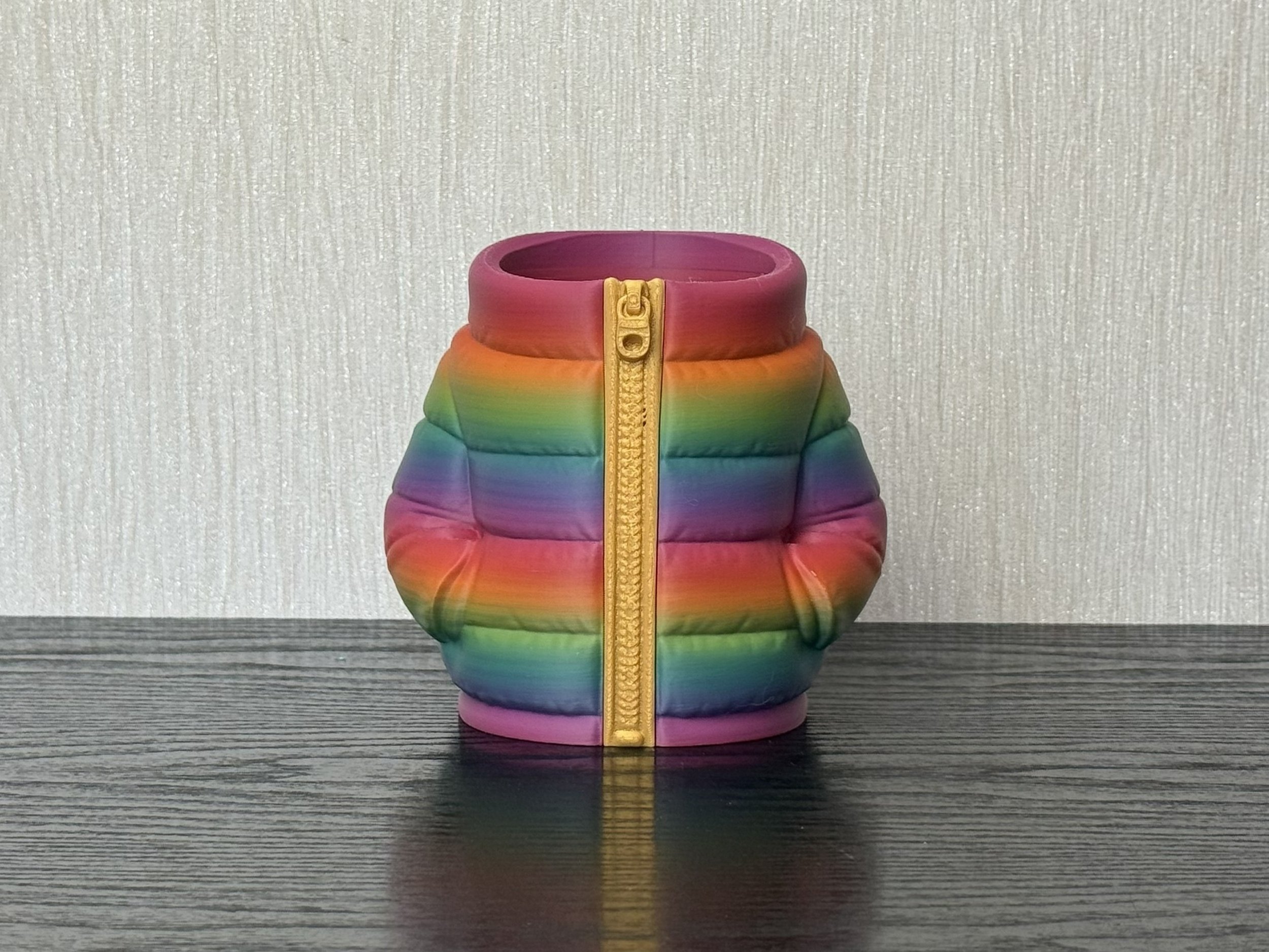 Bubble jacket holder
