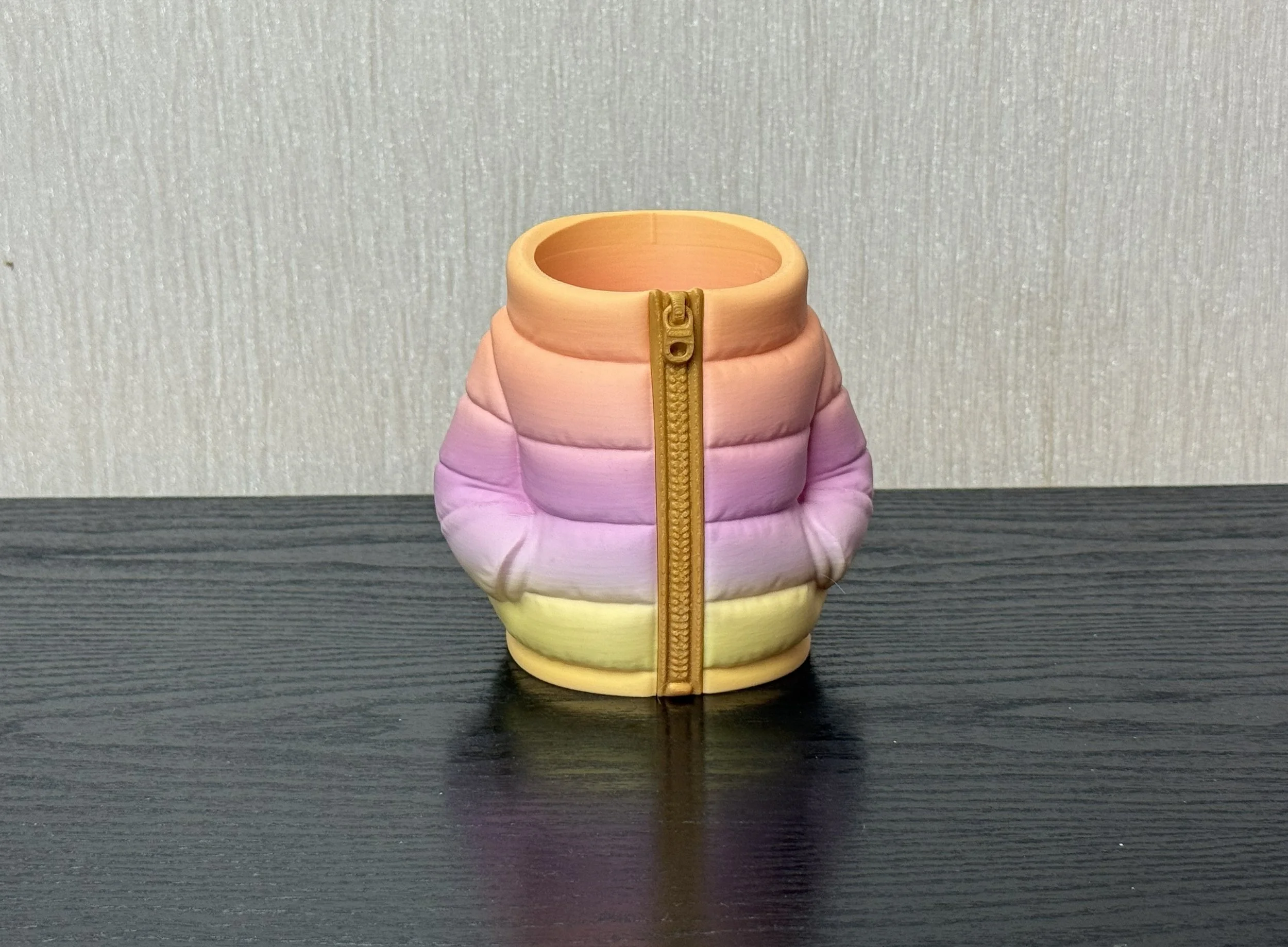 Bubble jacket holder