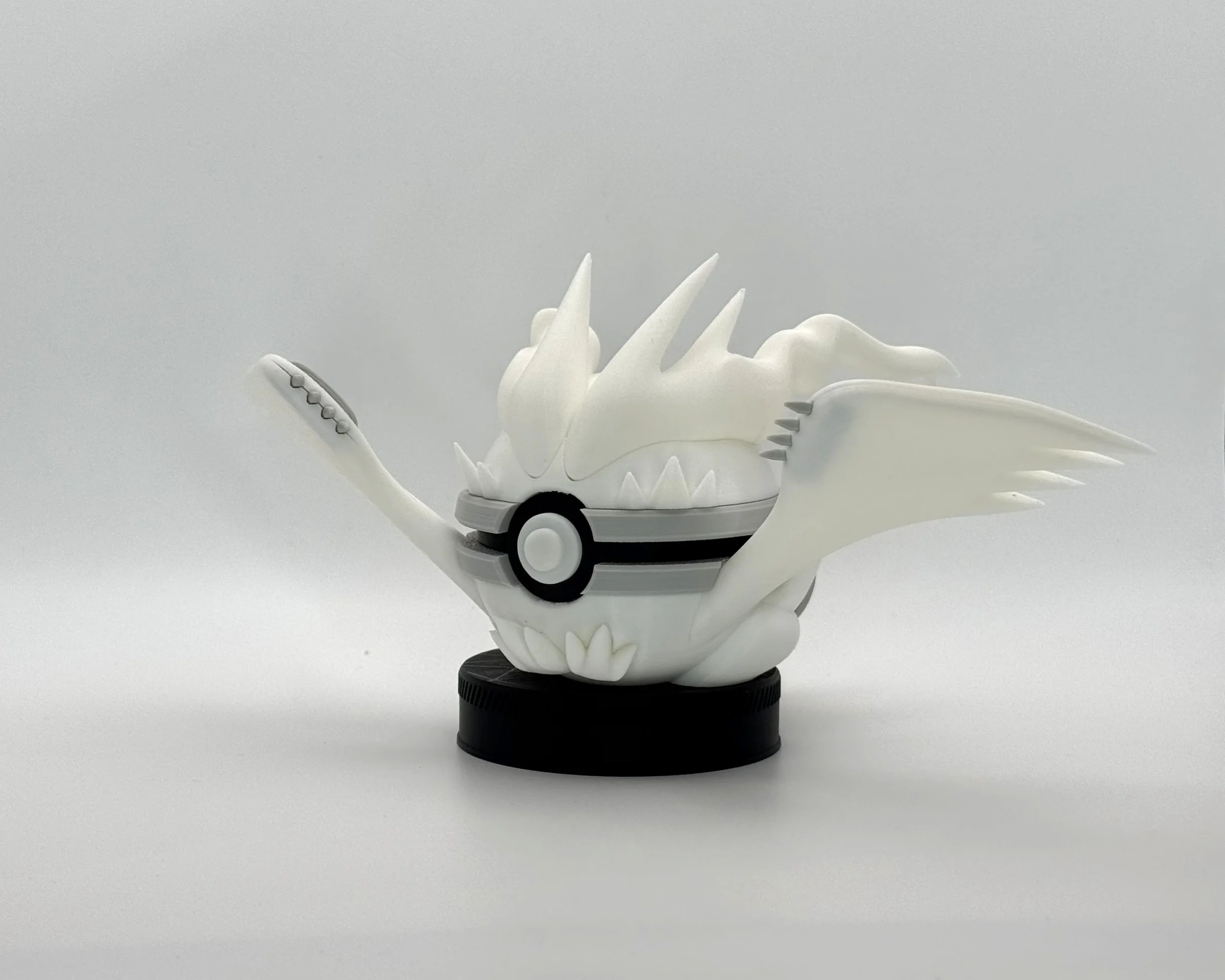 0643 Reshiram