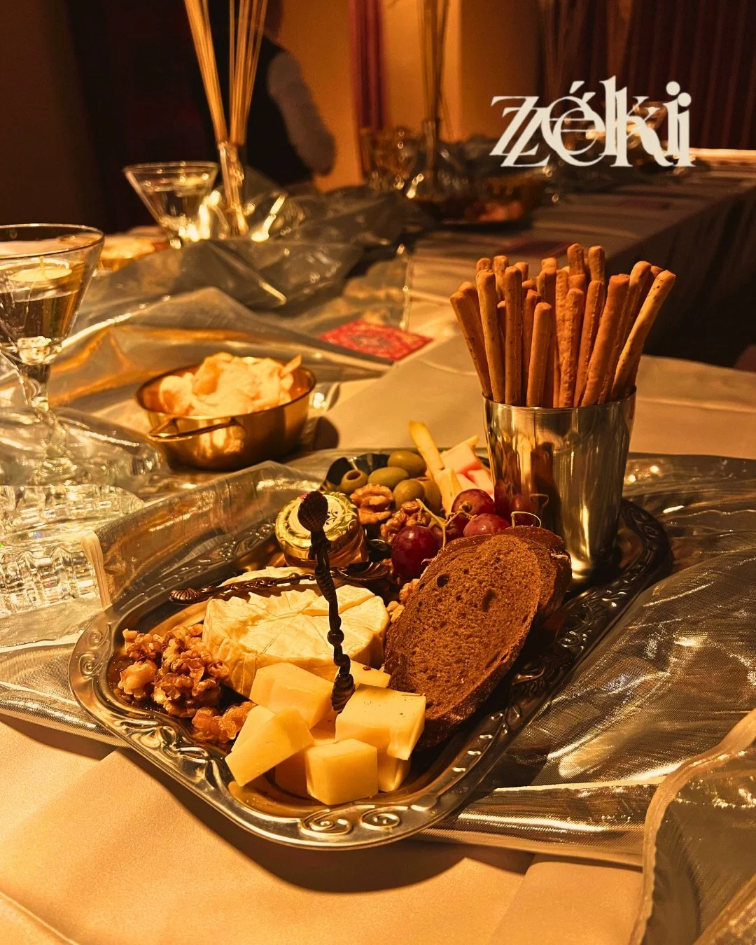 You won&rsquo;t get Z&eacute;ki by looking at it. Maybe one day, you&rsquo;ll walk into it. No promises