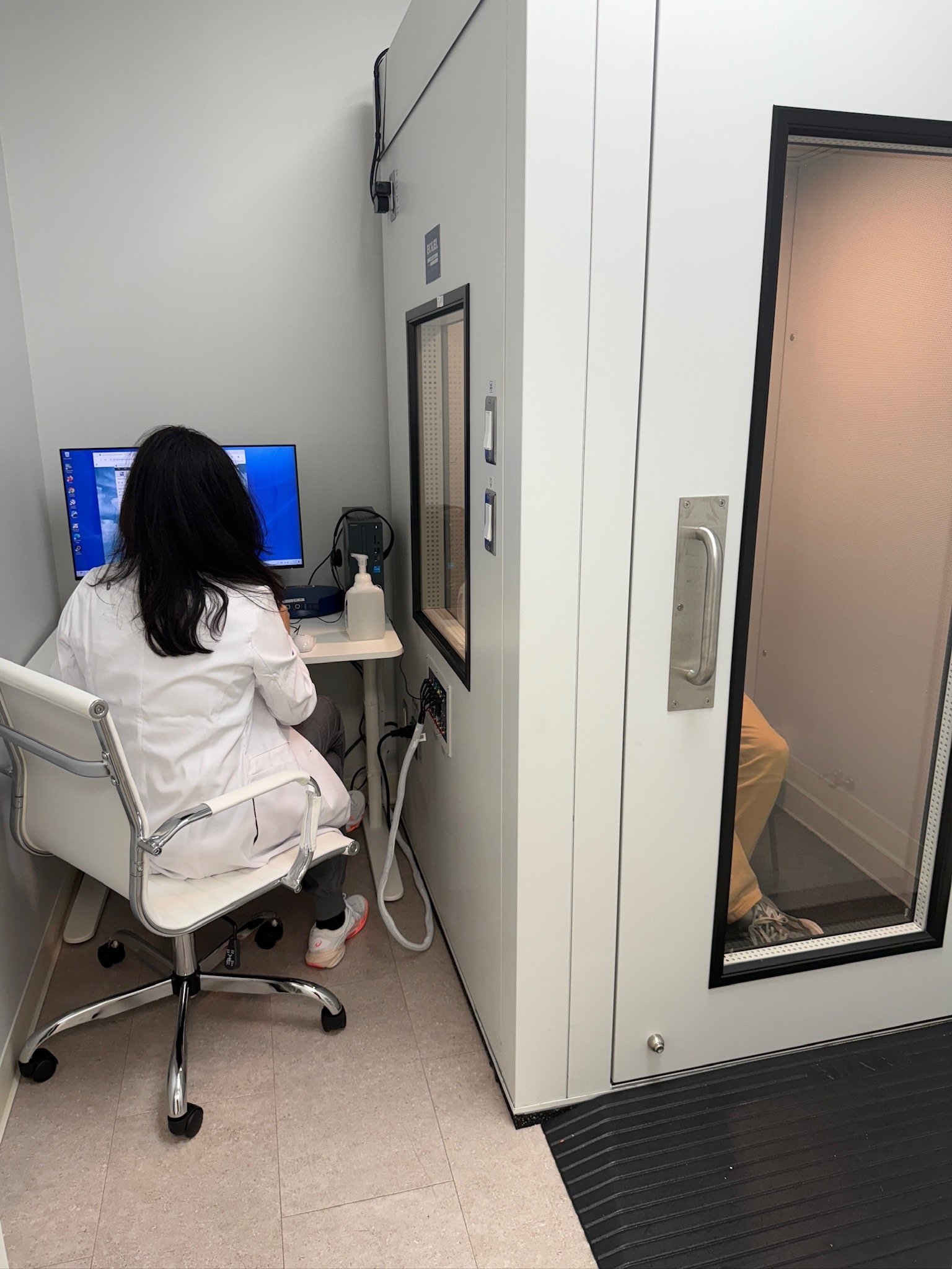 Do I Really Need Hearing Aids? What the Audiogram Actually Tells You