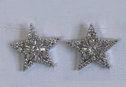 Silver Daisy Earrings