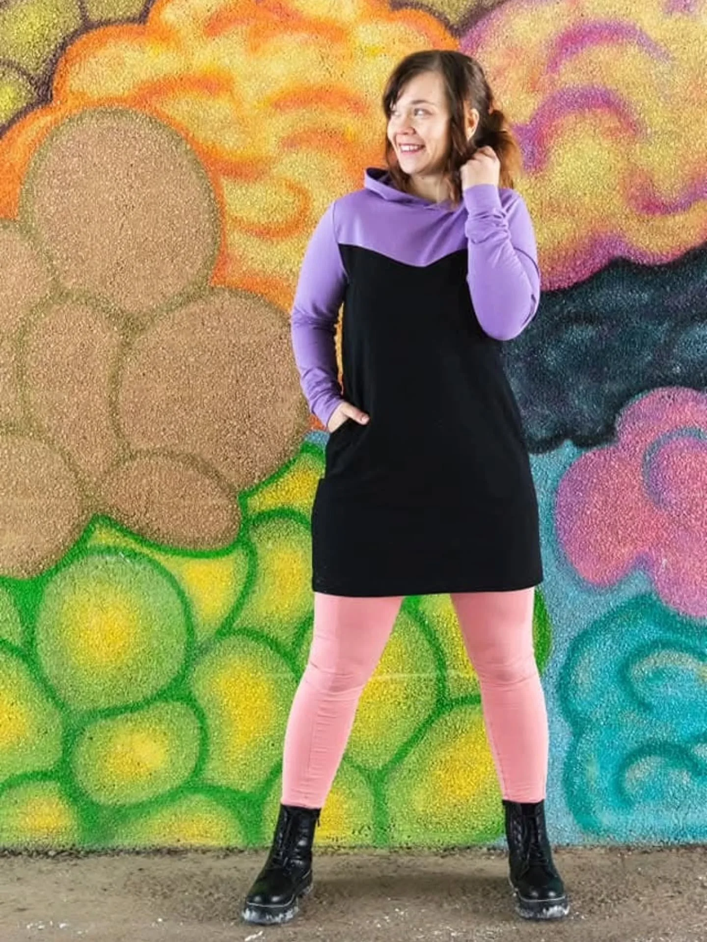 Uskotko jos kerron, ett&auml; ennen kaikkia n&auml;it&auml; tyylej&auml; olin jo k&auml;ynyt v&auml;rianalyysissa - ja ett&auml; kaikki n&auml;m&auml; tyylit on ollut mun omia, joista olen tyk&auml;nnyt? 💫

Vaate-edustajuuteni aikana l&ouml;ysin uud