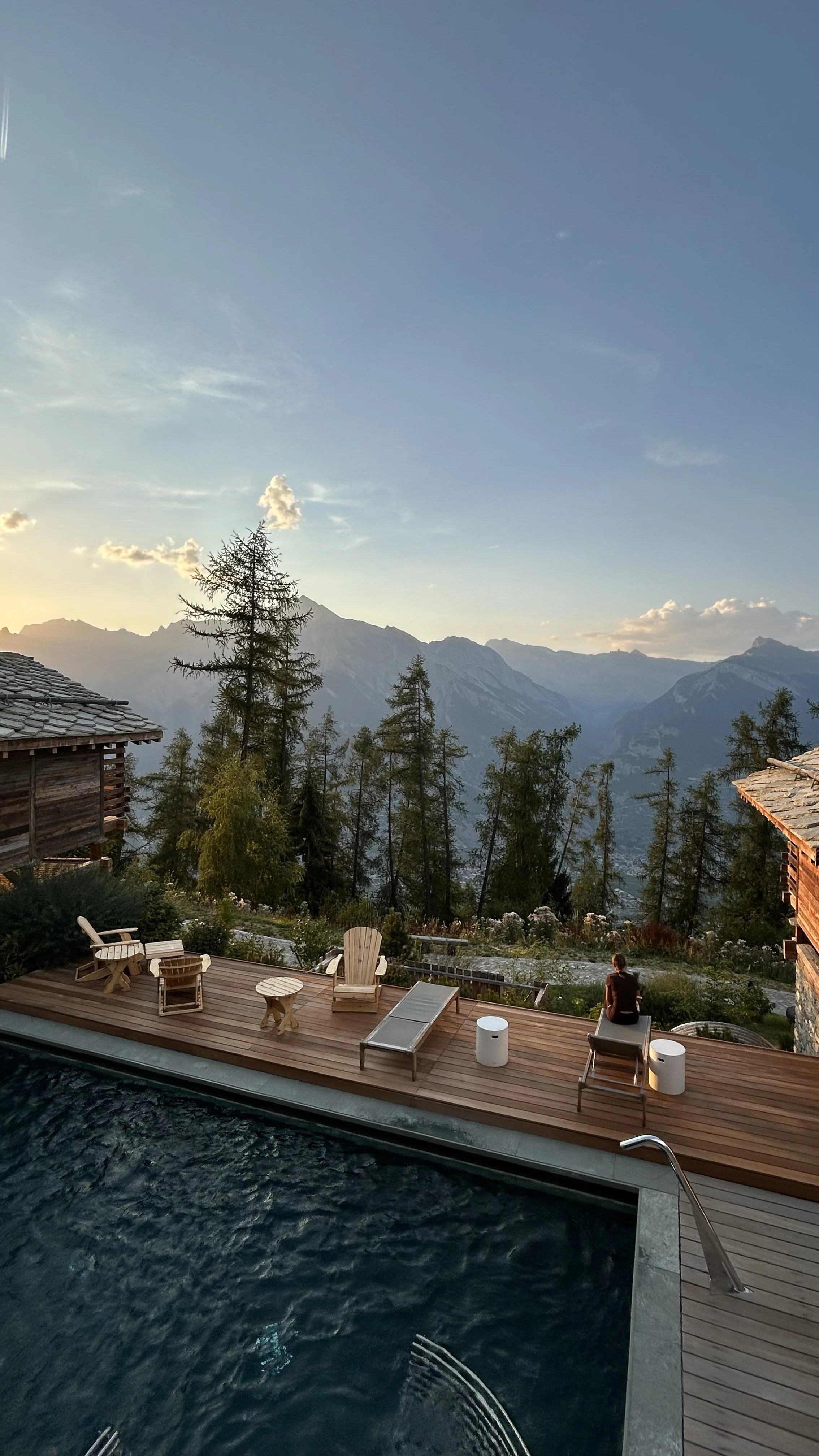 Le Spa des sommets : Yoga & Bien-être dans les Alpes Suisses