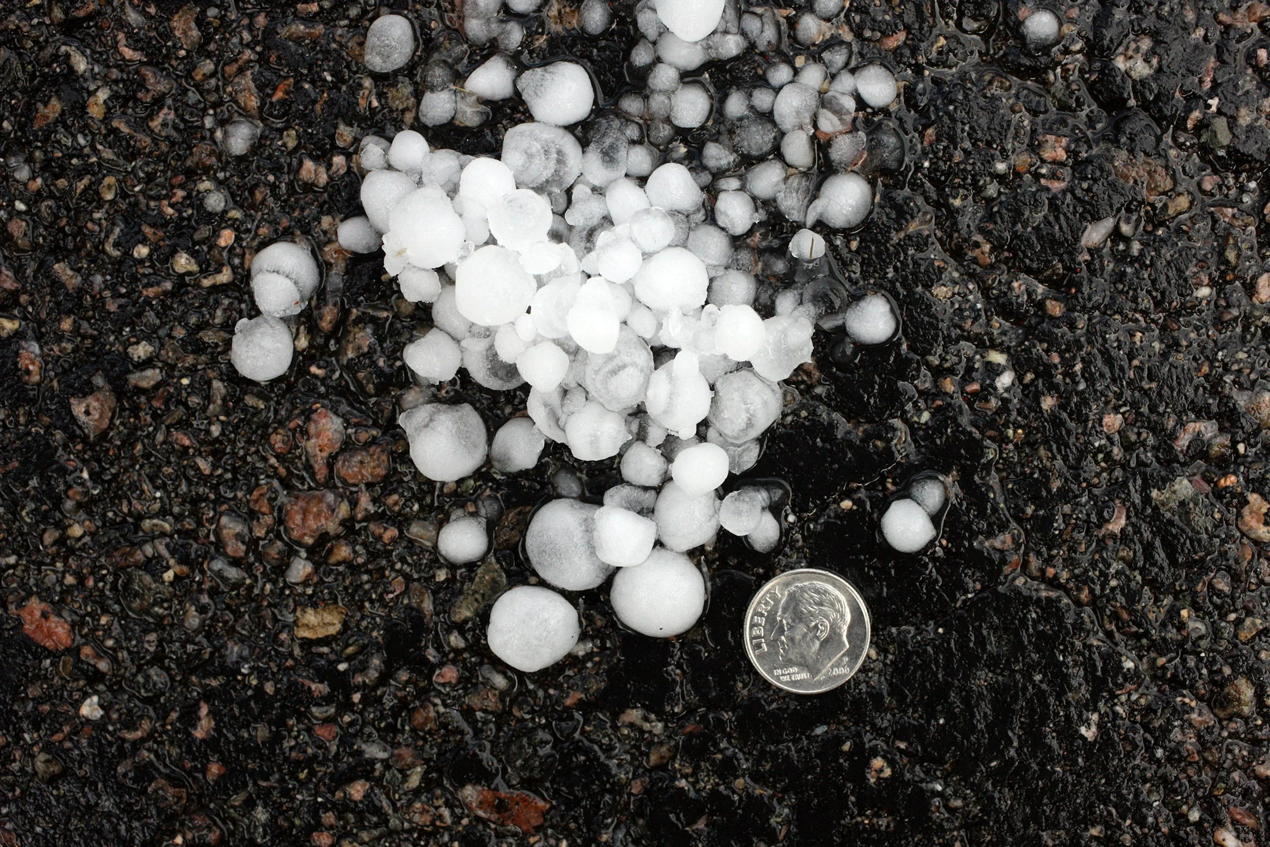 Hail Damage &amp; Insurance Claims: What Homeowners Need to Know 