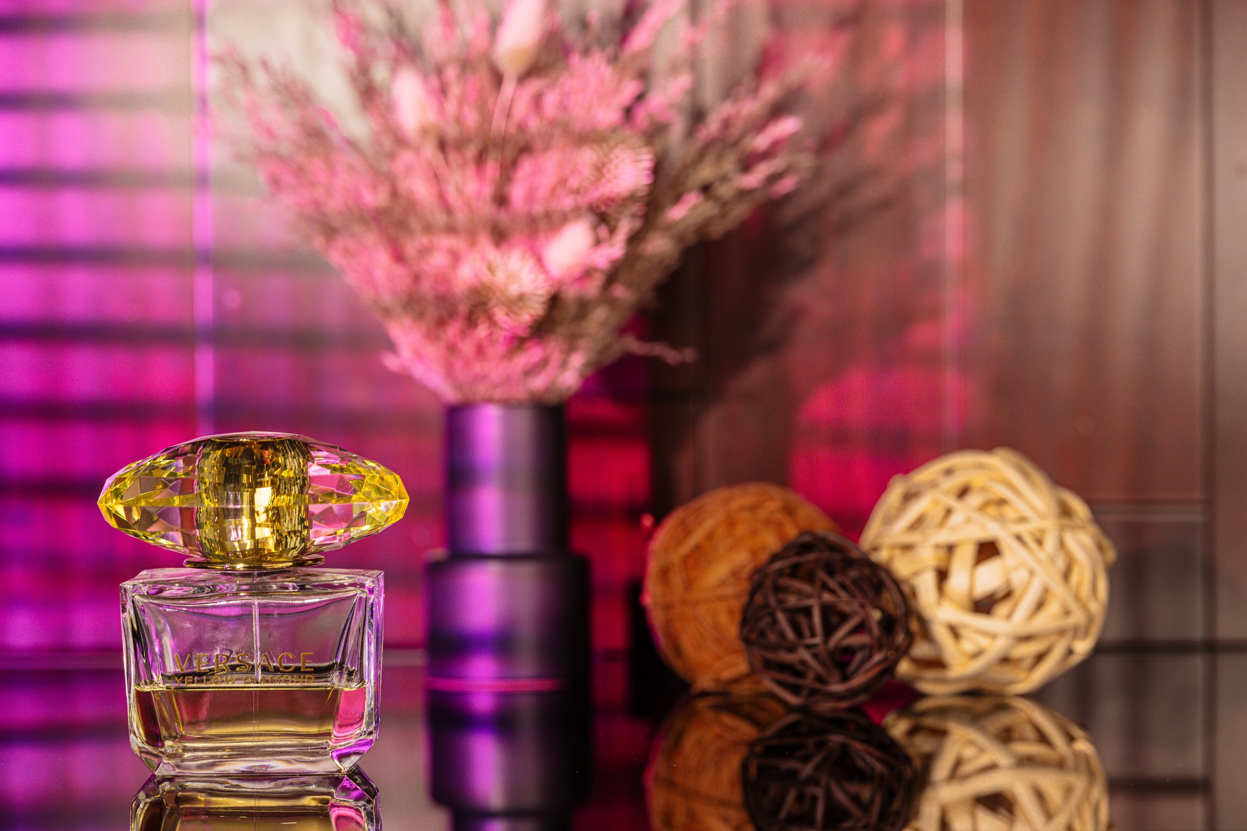 Versace - Yellow Diamonds 2.jpg