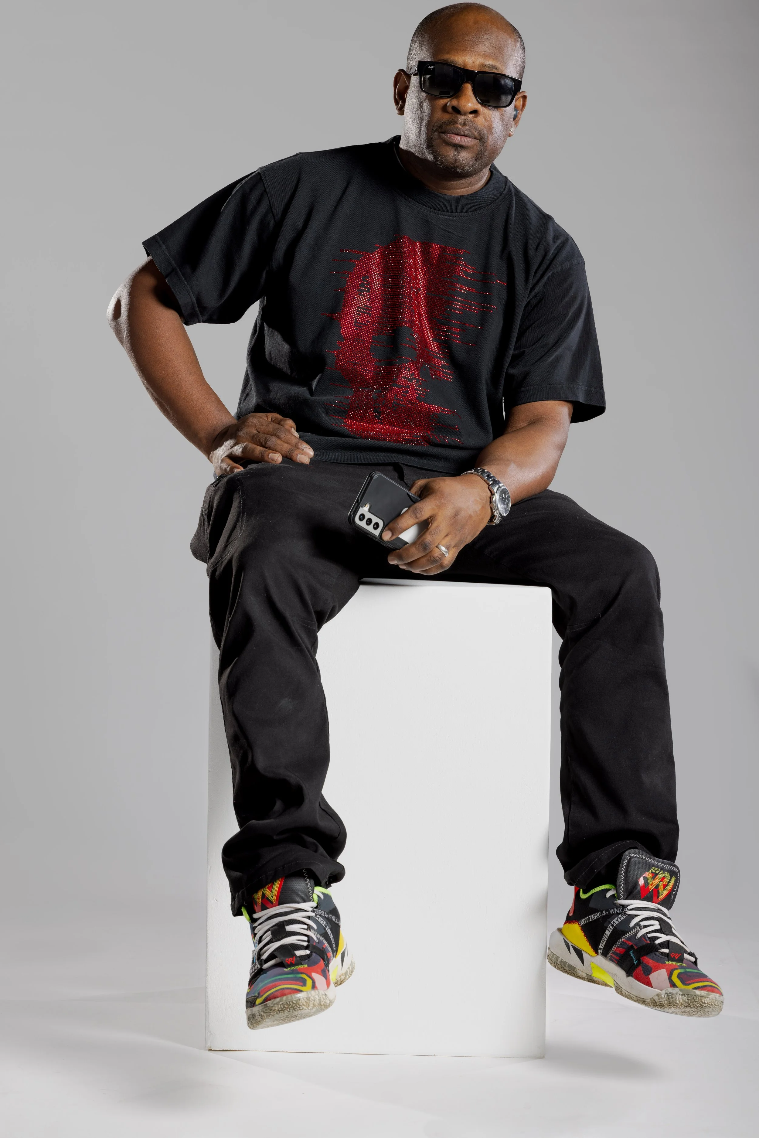 Shawn Outside 001-2.jpg