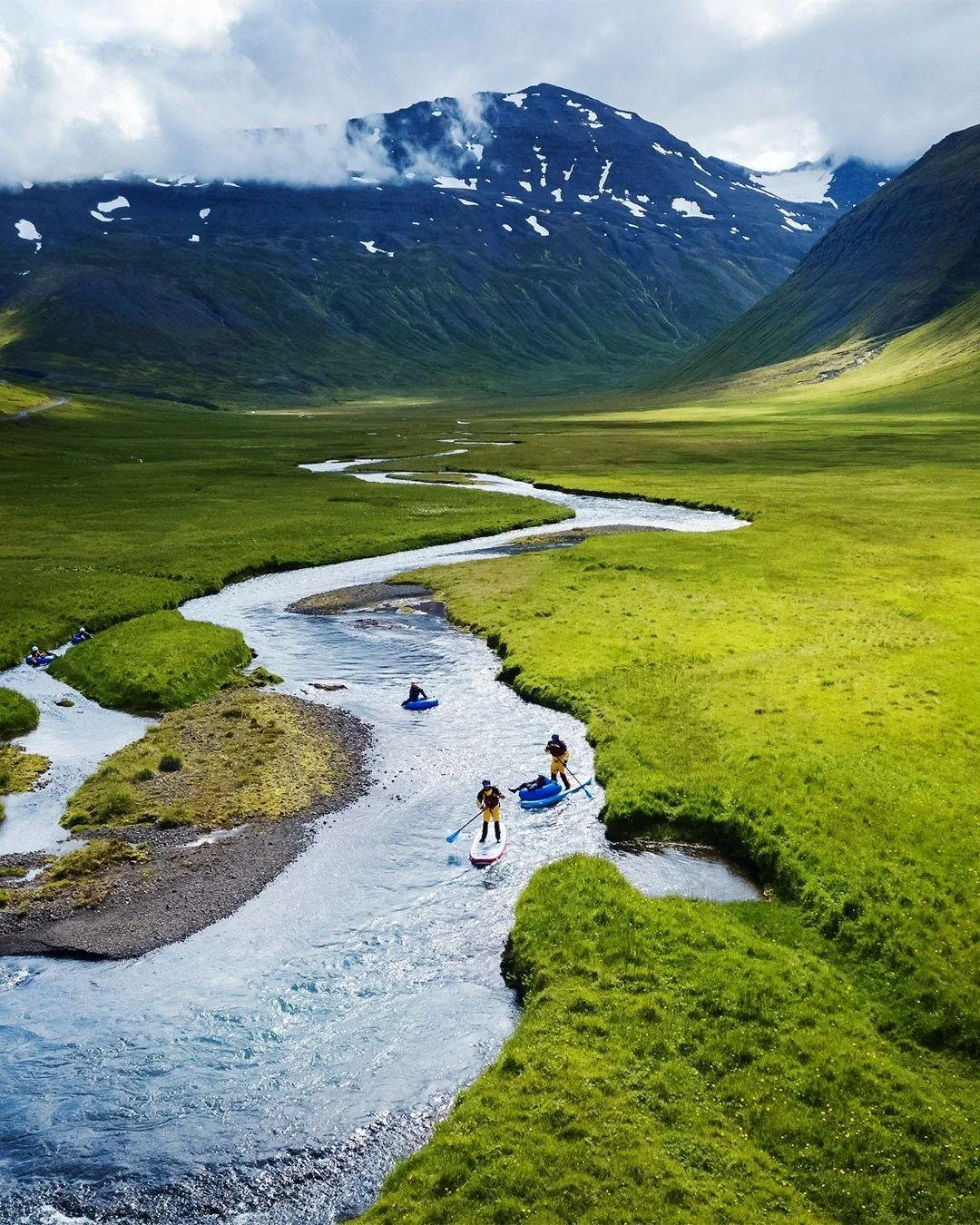 When the world feels too crowded, it&rsquo;s time to go somewhere that reminds you just how vast it really is.

Eleven Experience Lodges are designed for travelers who crave space, silence, and a touch of the extraordinary, a collection of just 13 pr